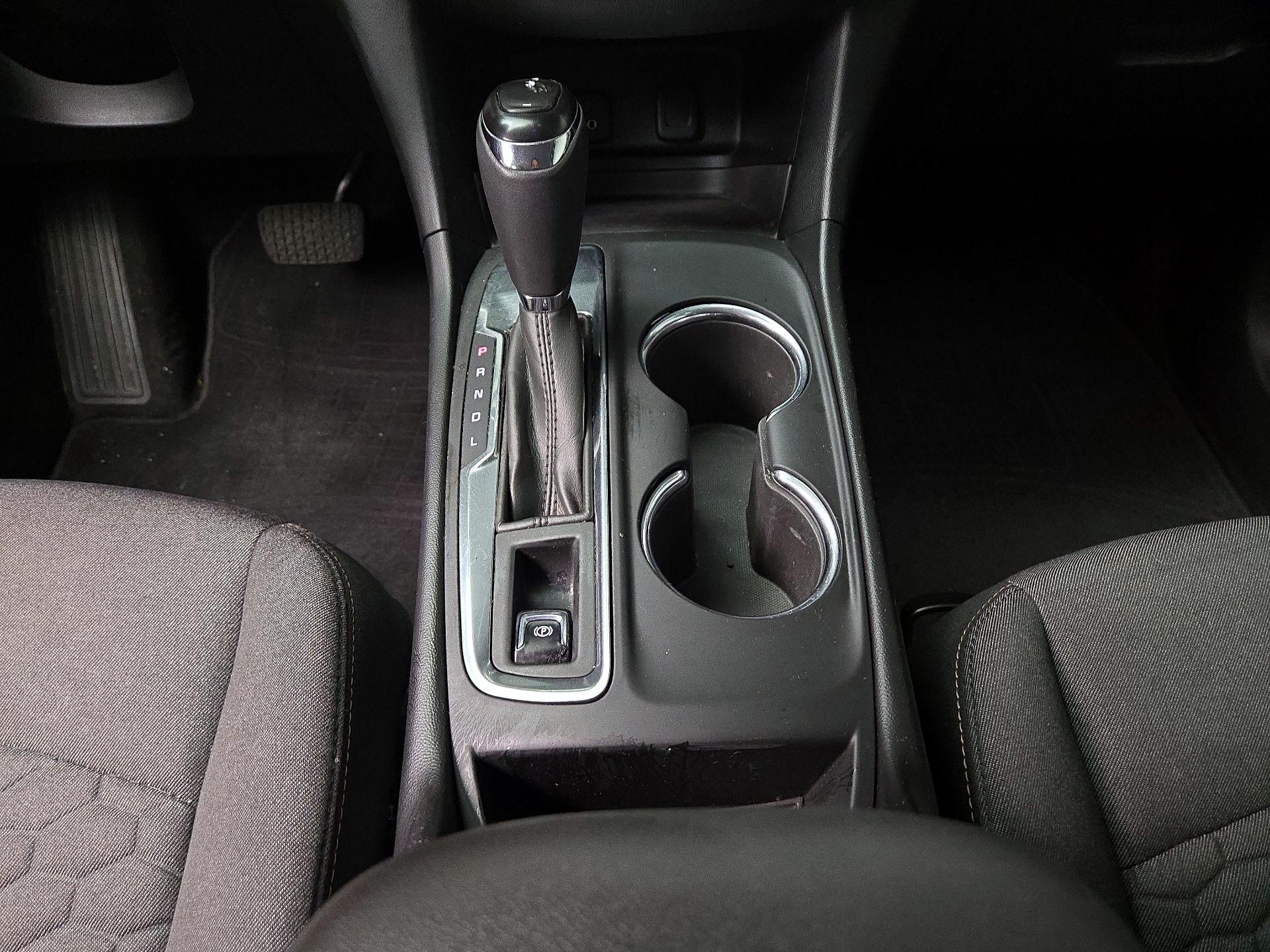 Thumbnail: 2018 Chevrolet Equinox - 17