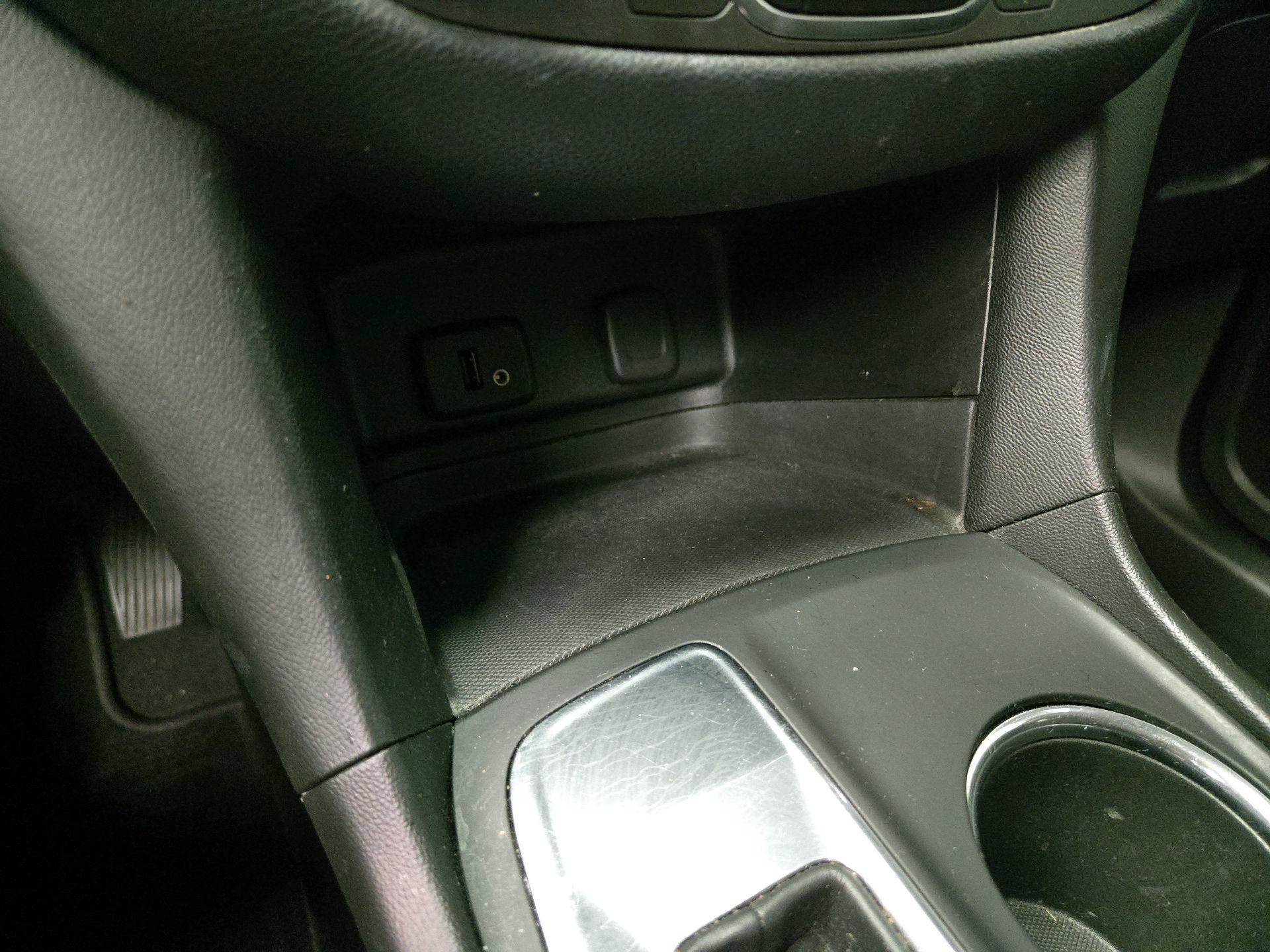 Thumbnail: 2018 Chevrolet Equinox - 18