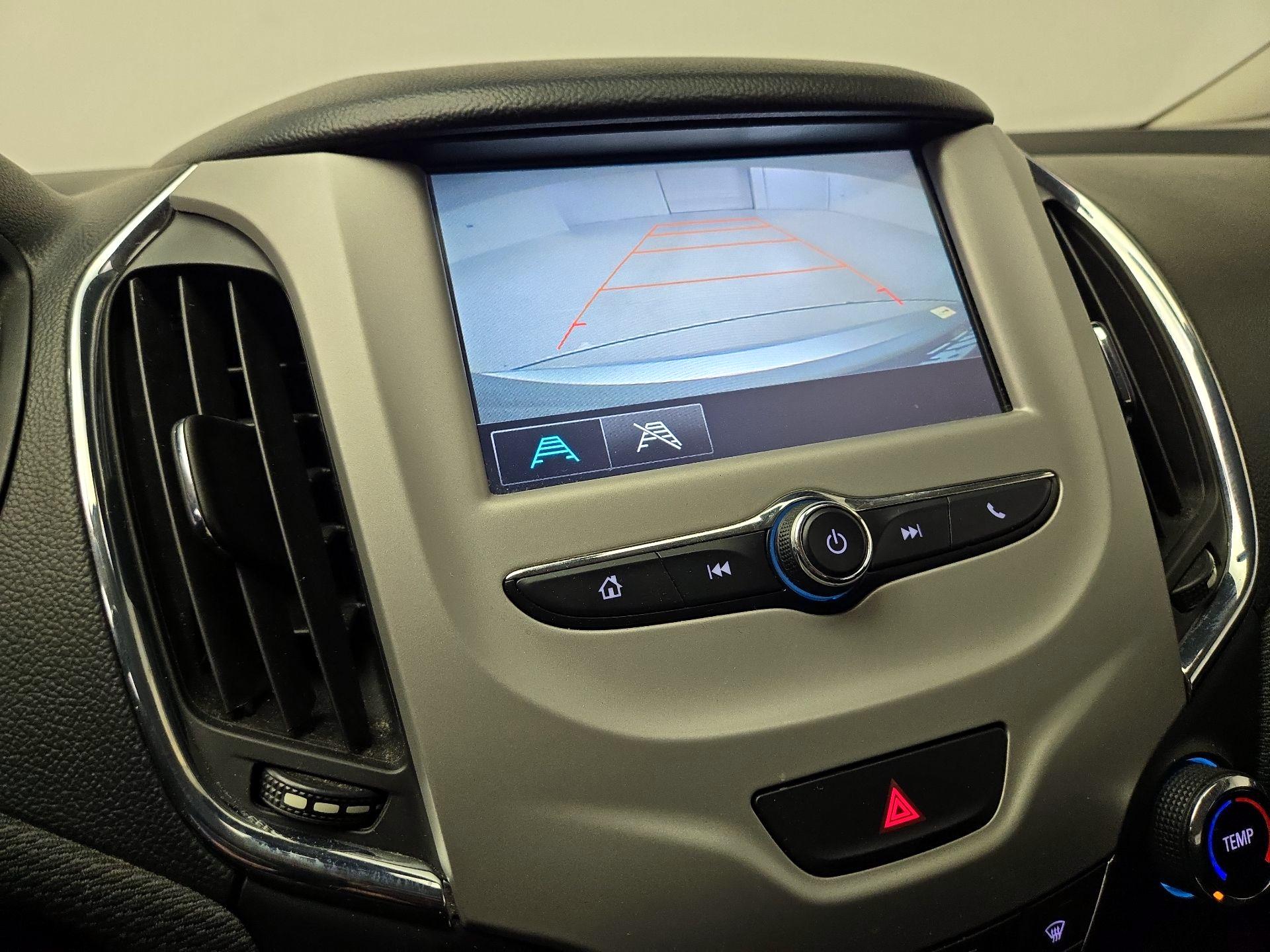 Thumbnail: 2018 Chevrolet Cruze - 14