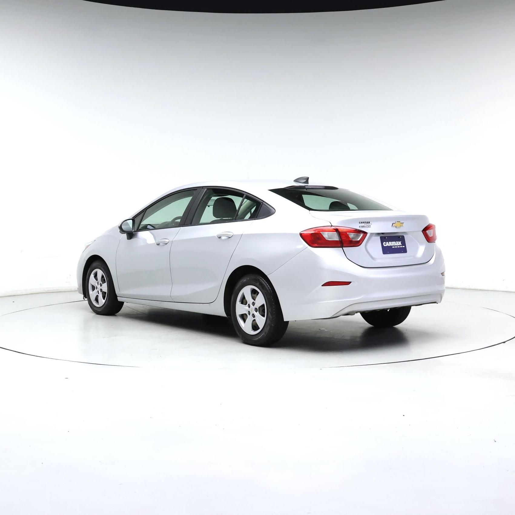 Thumbnail: 2018 Chevrolet Cruze - 2