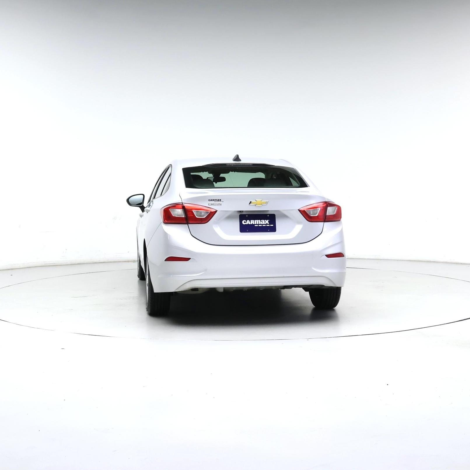 Thumbnail: 2018 Chevrolet Cruze - 6