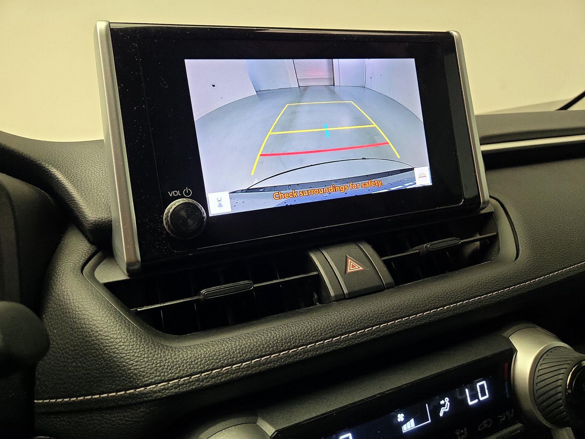 Thumbnail: 2023 Toyota RAV4 - 14