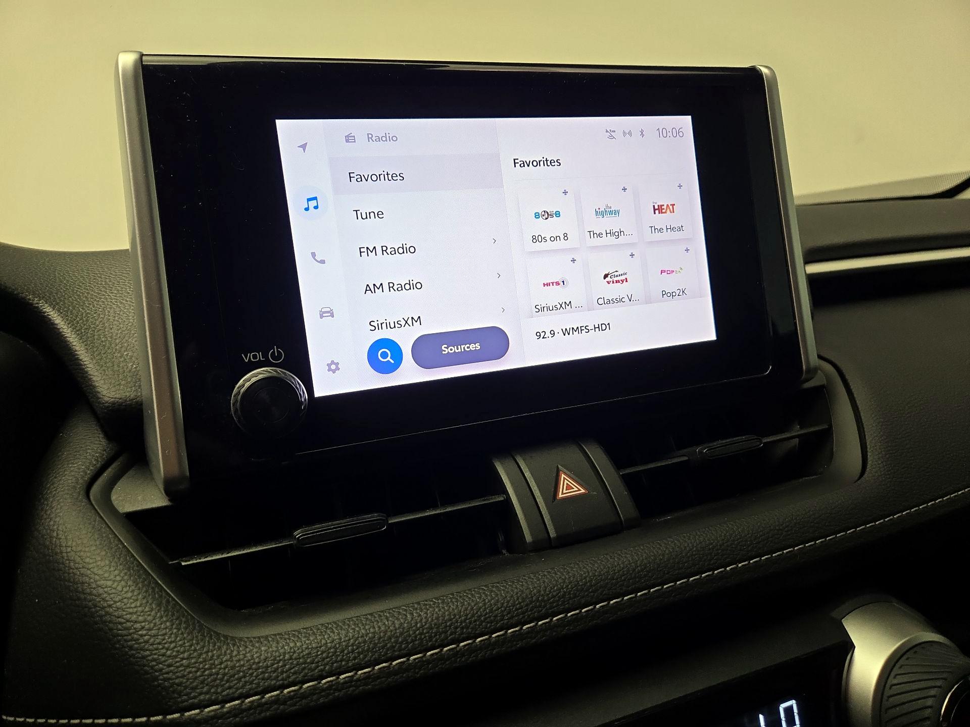 Thumbnail: 2023 Toyota RAV4 - 15