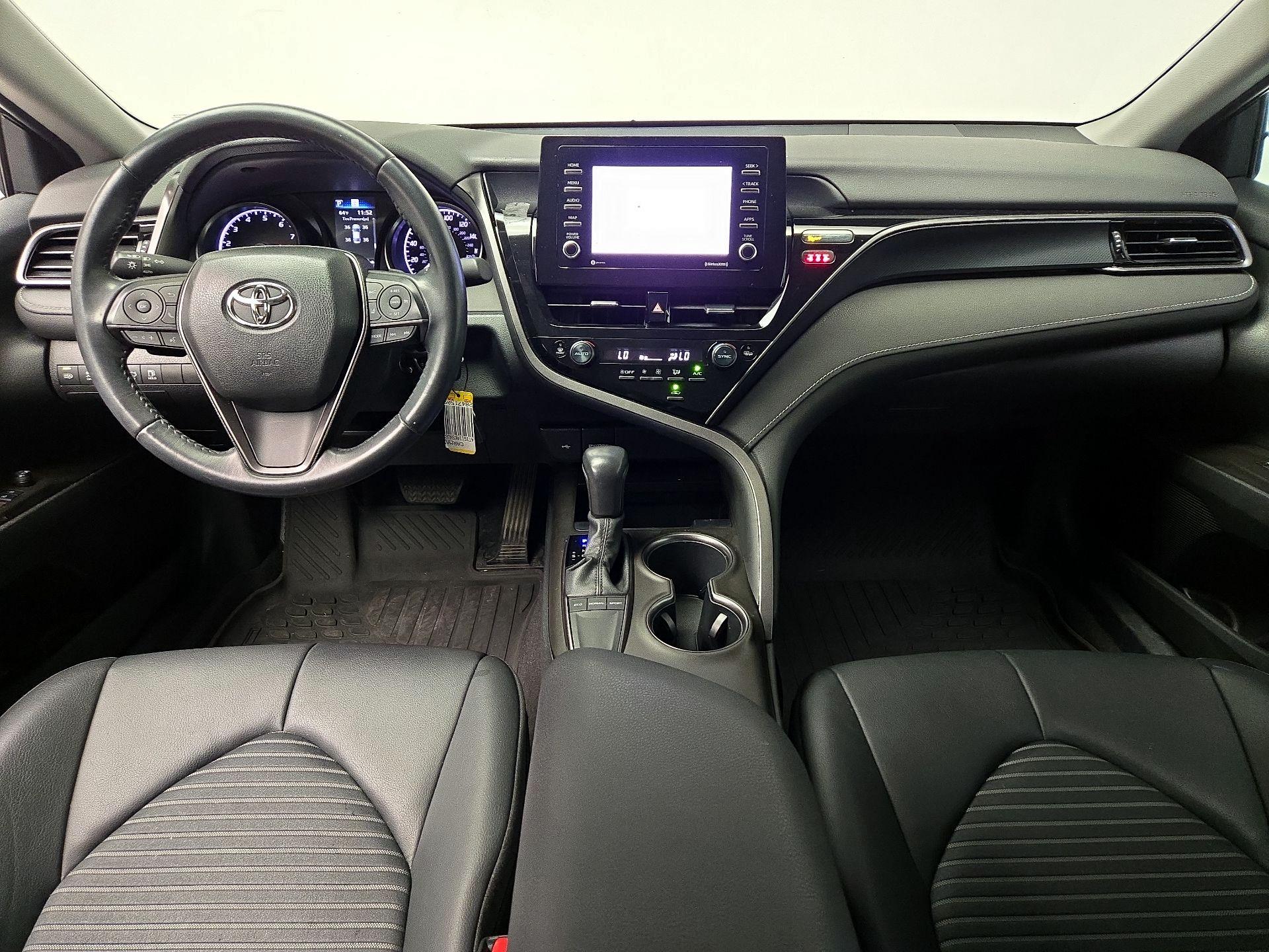 Thumbnail: 2022 Toyota Camry - 9