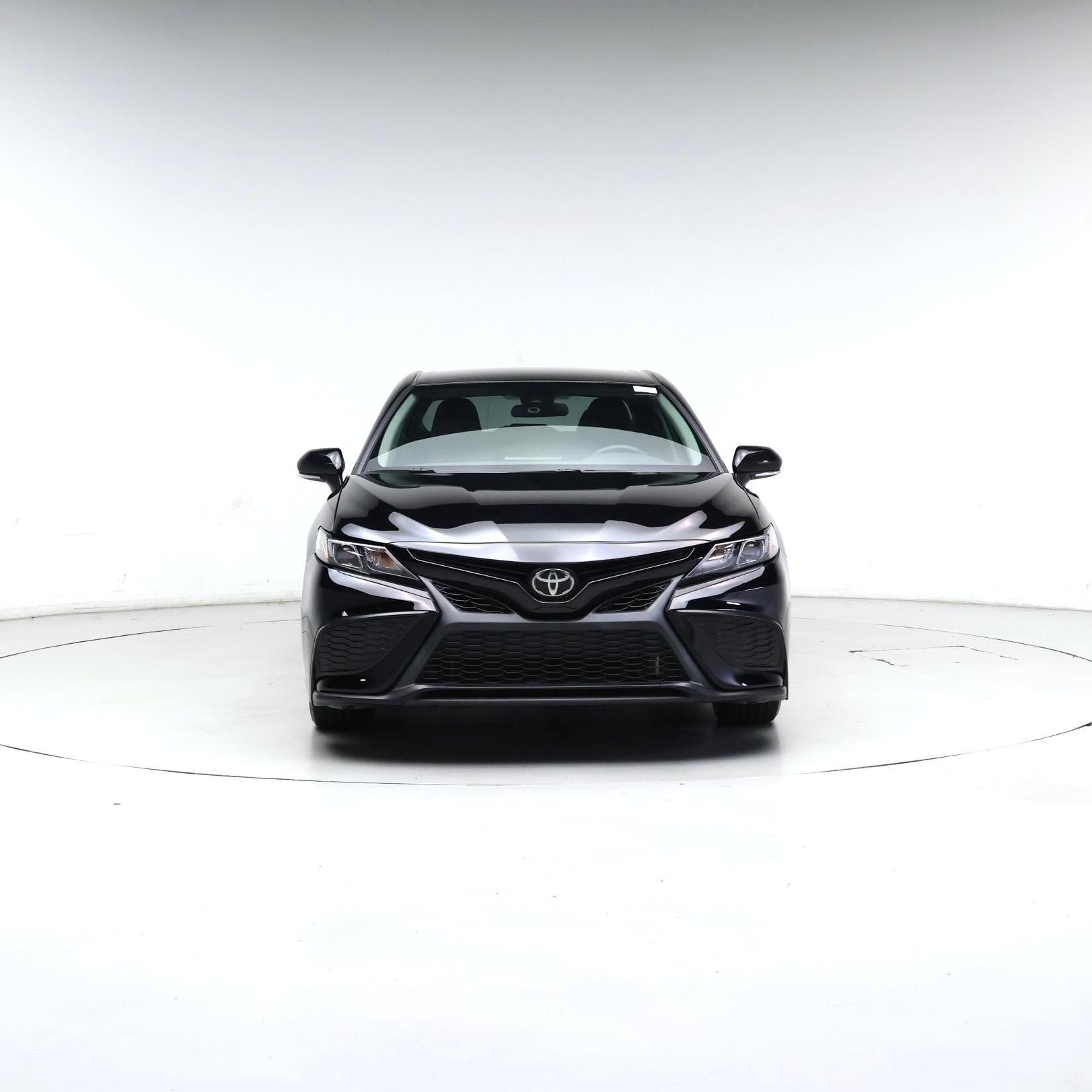 Thumbnail: 2022 Toyota Camry - 5