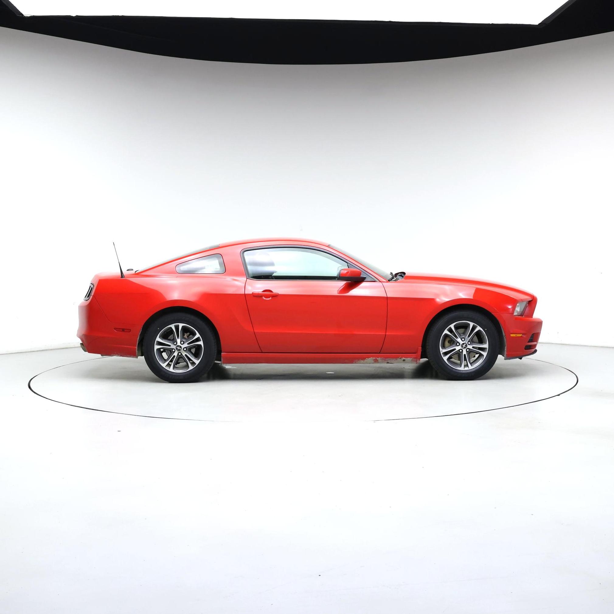 Thumbnail: 2014 Ford Mustang - 7