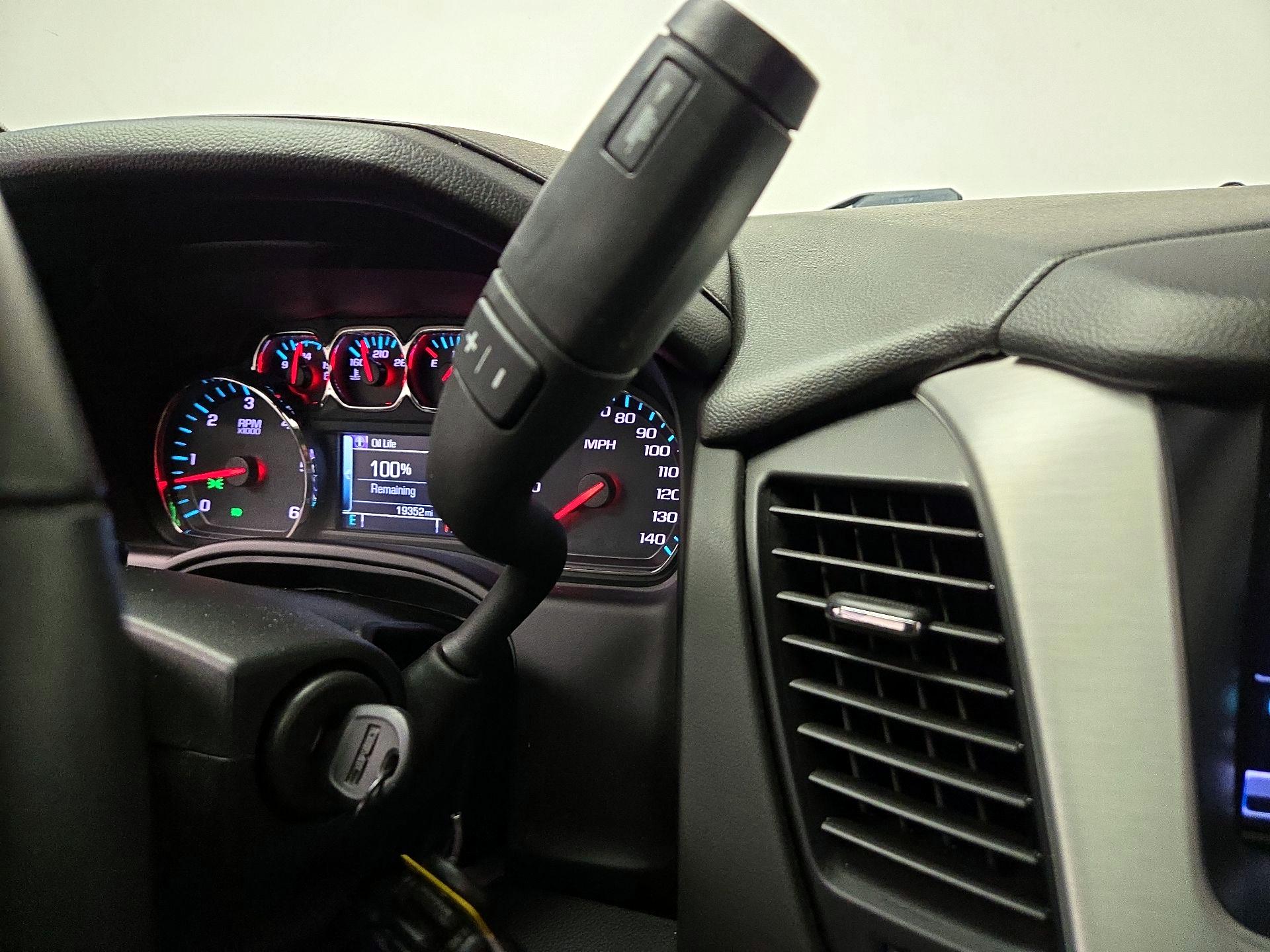 Thumbnail: 2020 GMC Yukon - 17