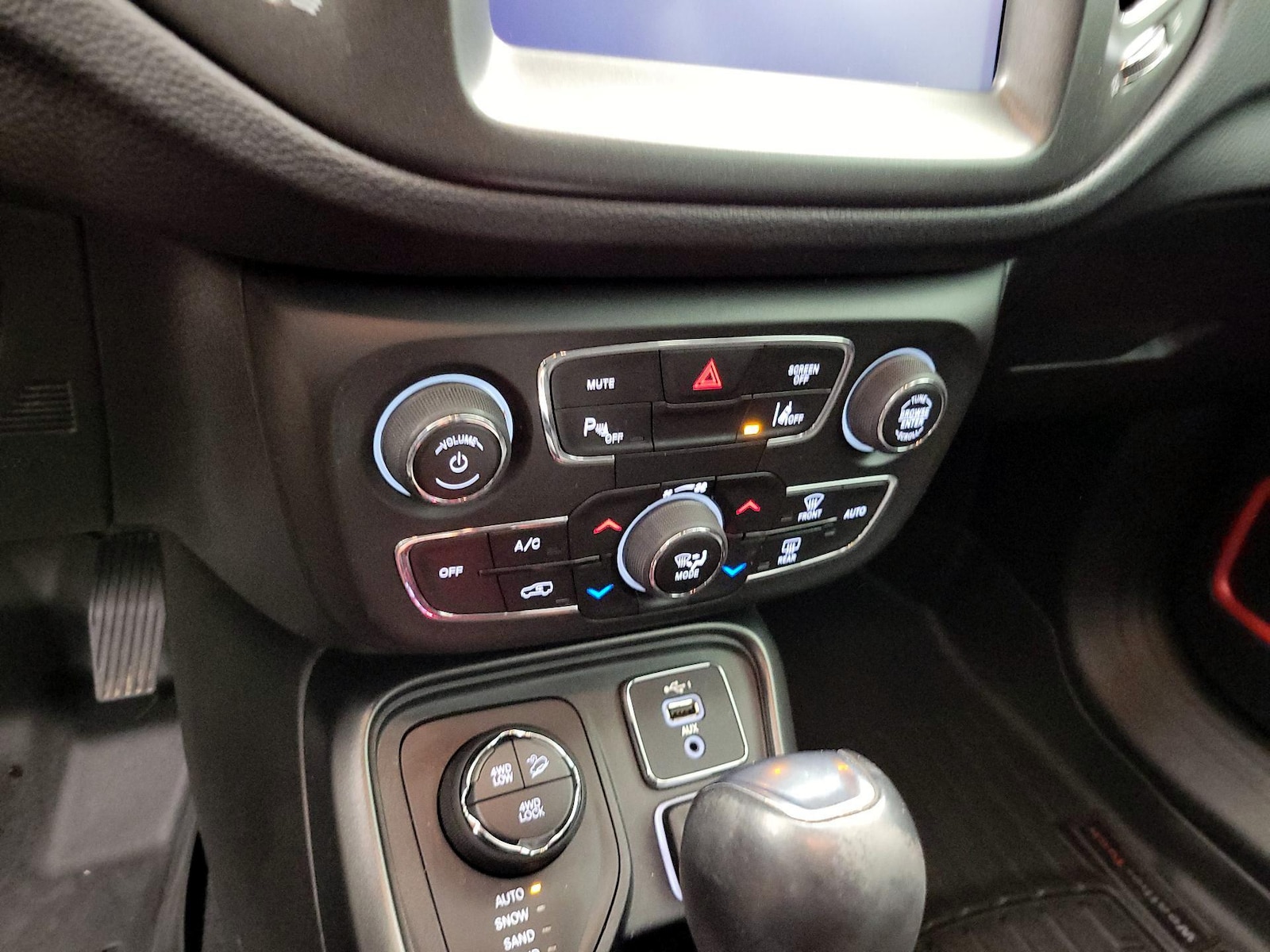 2021 Jeep Compass Trailhawk - Photo 8