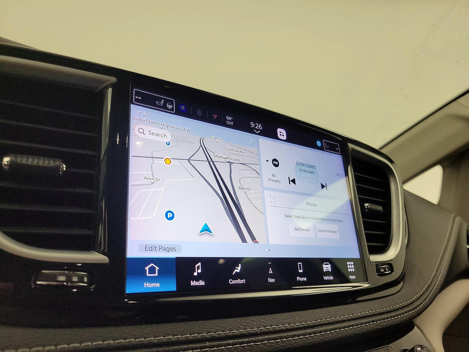 Thumbnail: 2023 Chrysler Pacifica - 14