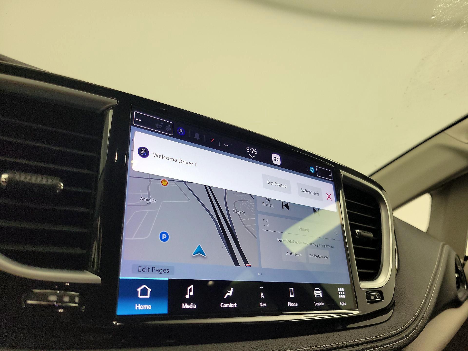 Thumbnail: 2023 Chrysler Pacifica - 16