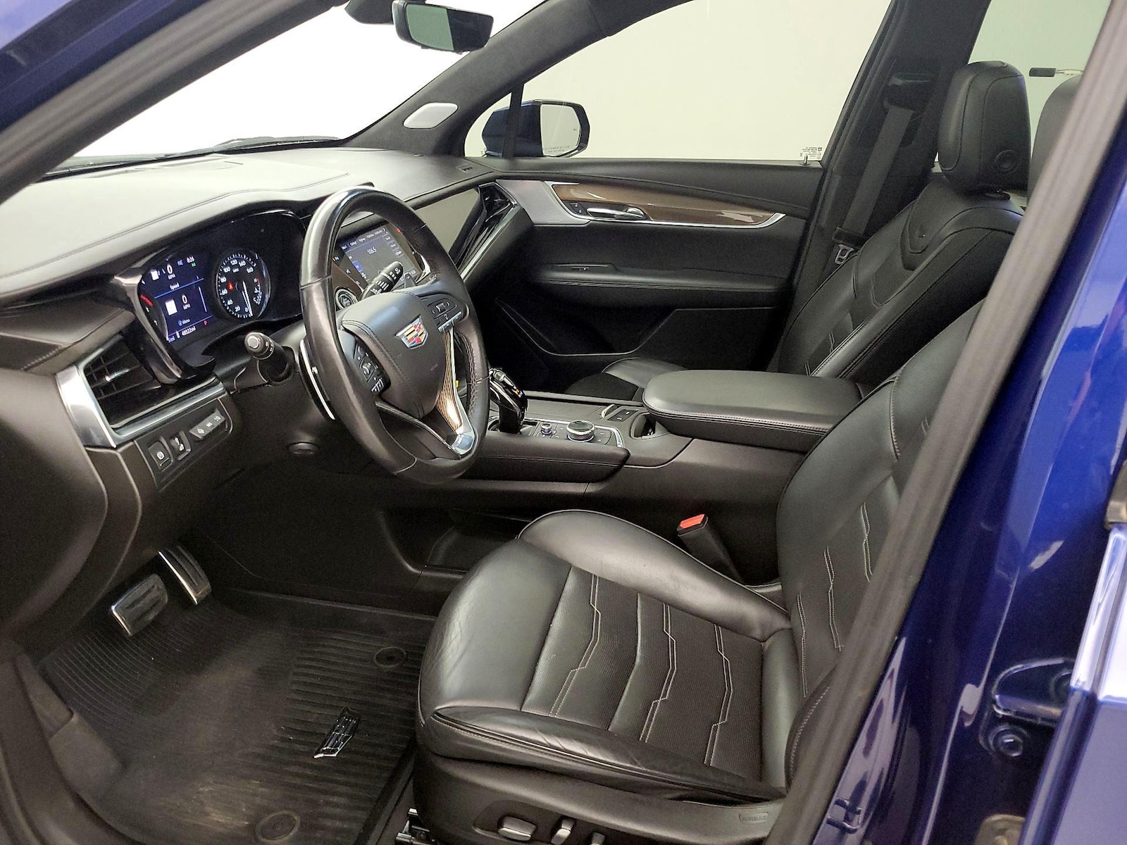 2023 Cadillac XT6 Sport - Photo 12