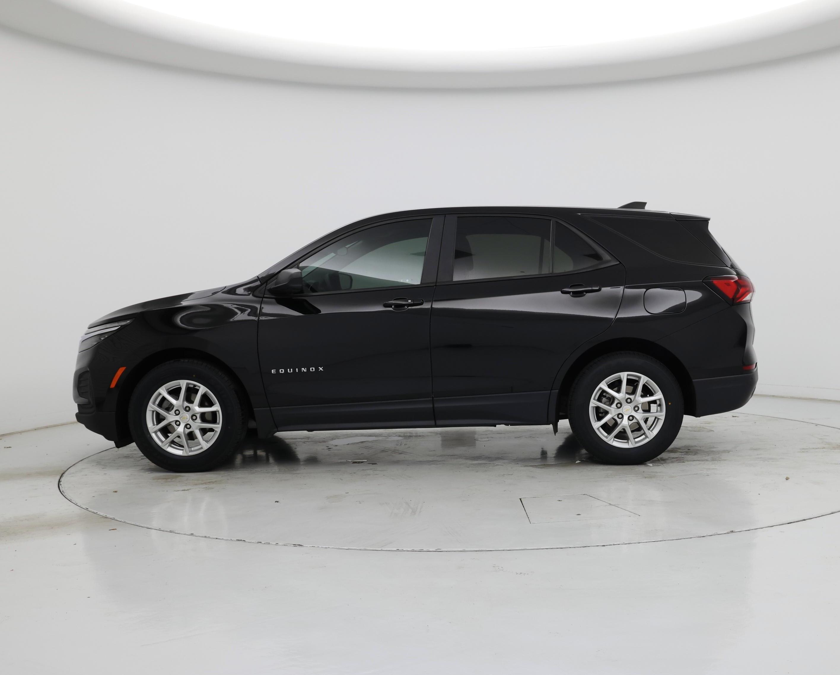 Thumbnail: 2024 Chevrolet Equinox - 3