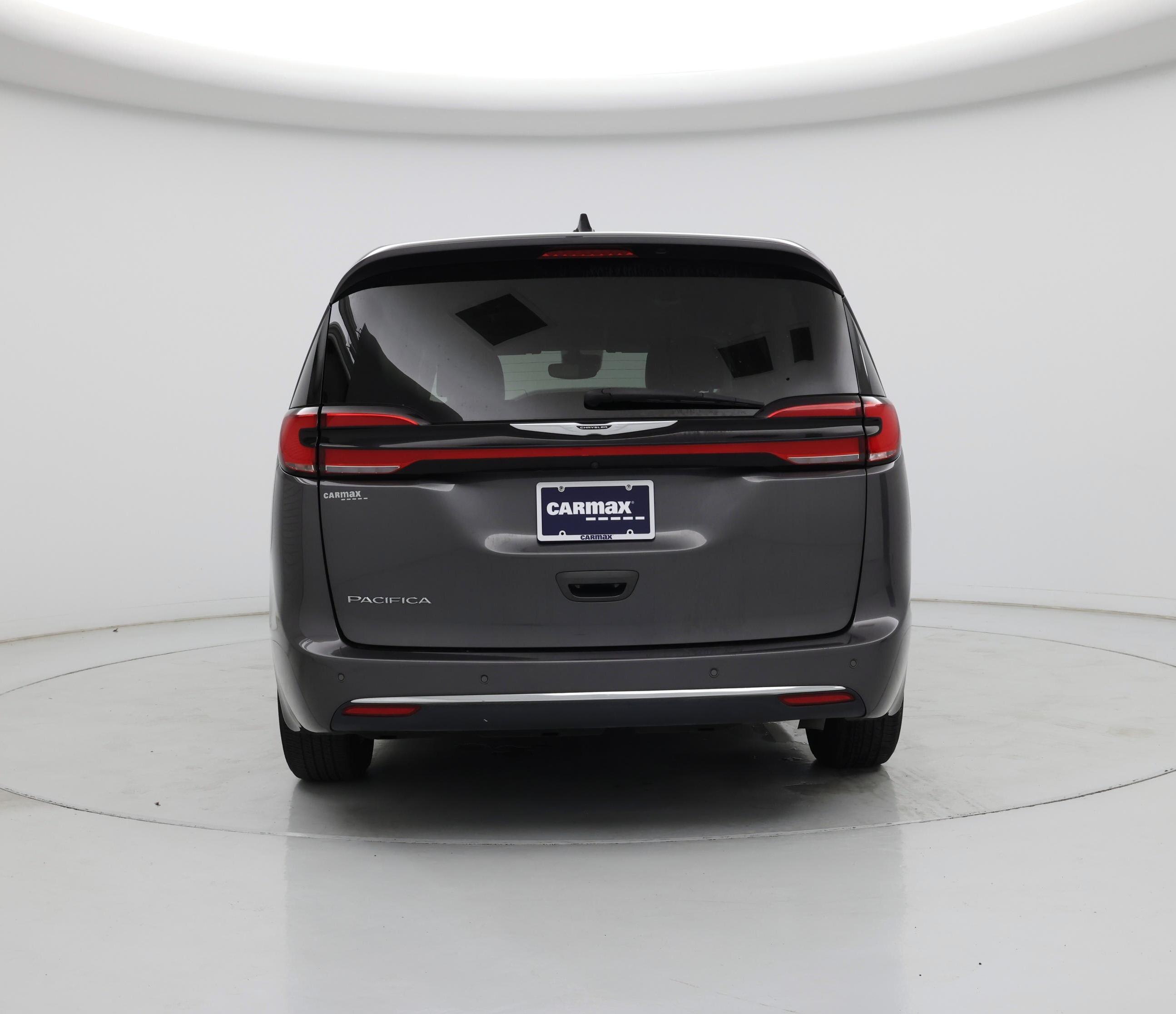Thumbnail: 2023 Chrysler Pacifica - 6