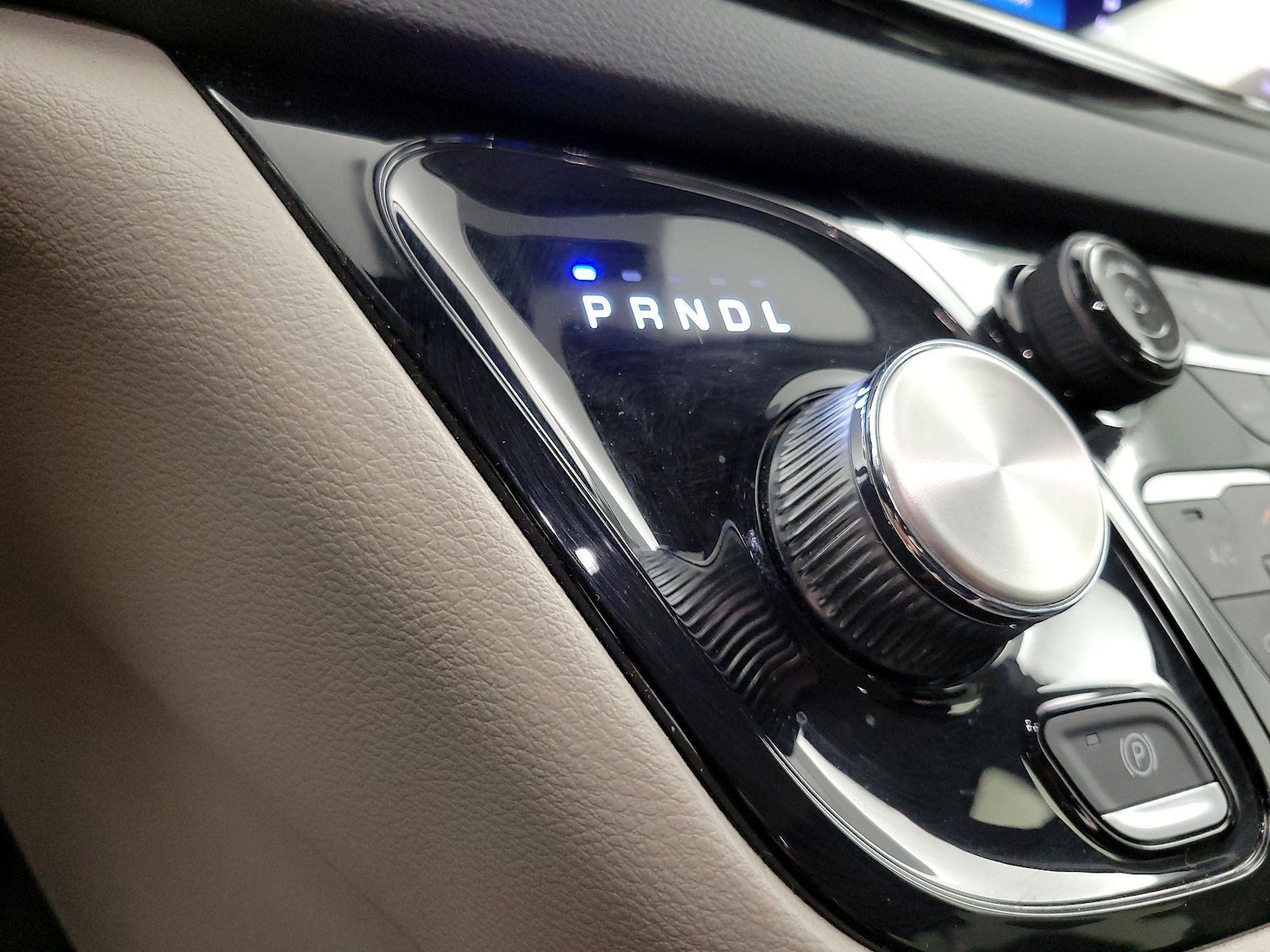 2023 Chrysler Pacifica Touring L - Photo 18