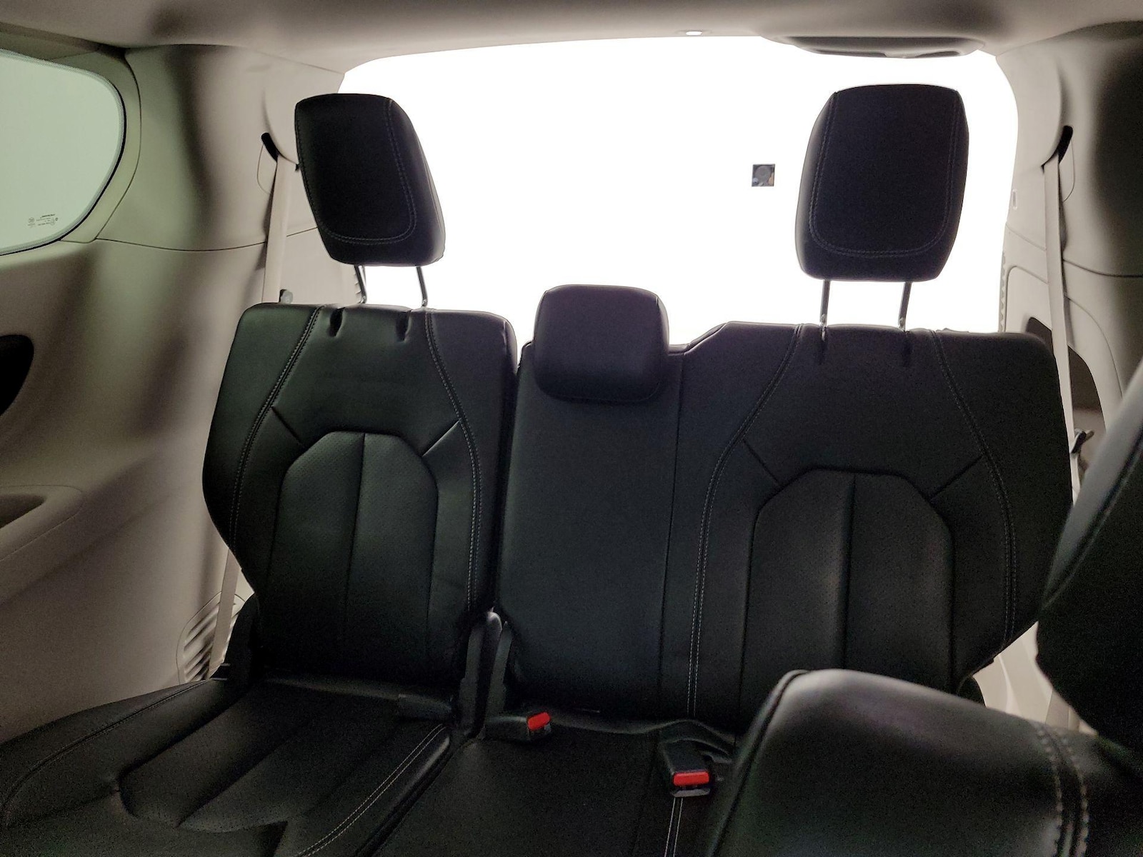 2023 Chrysler Pacifica Touring L - Photo 21