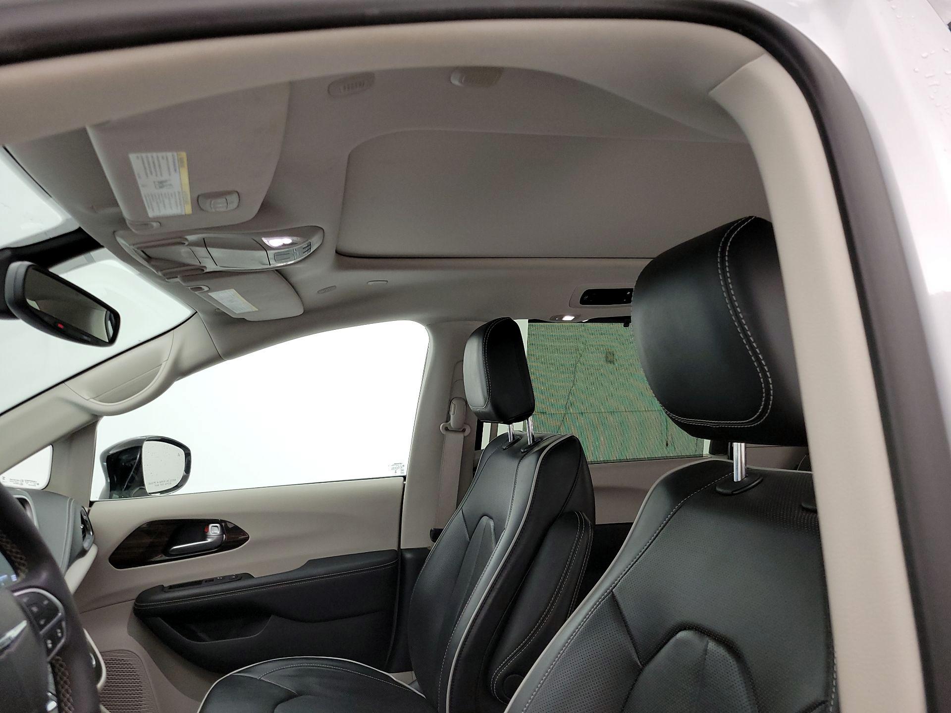Thumbnail: 2024 Chrysler Pacifica - 20