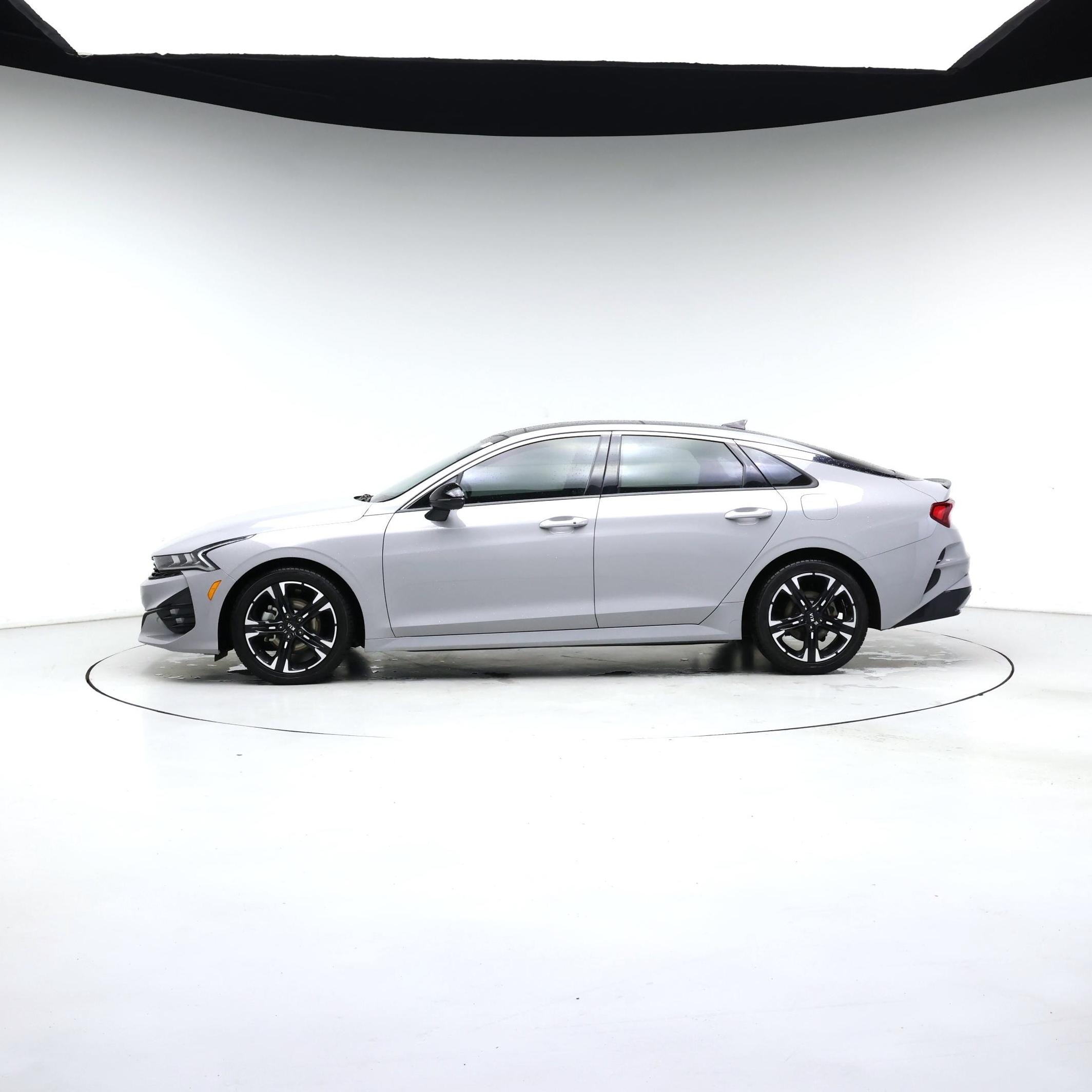Thumbnail: 2021 Kia K5 - 3