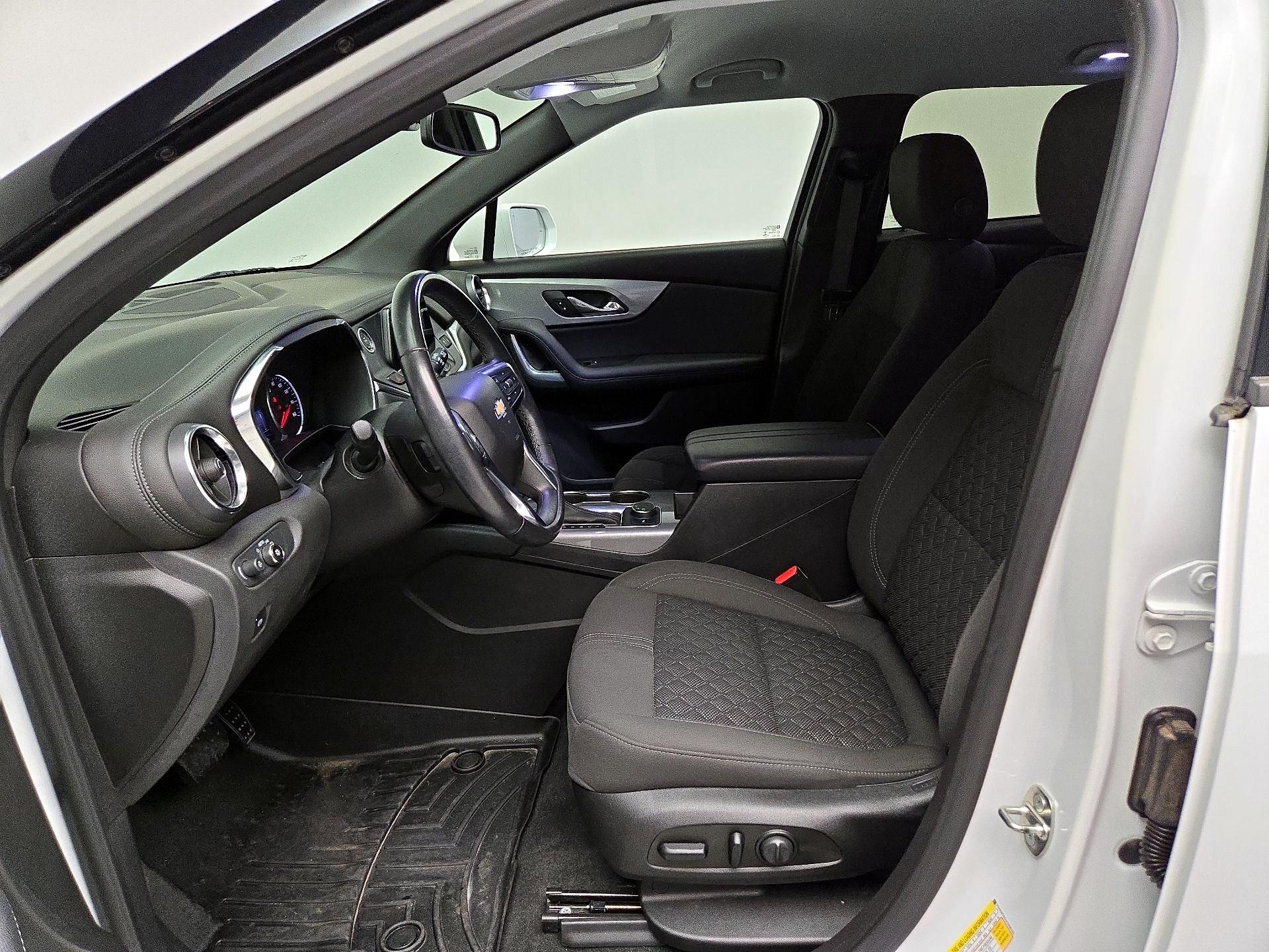 Thumbnail: 2019 Chevrolet Blazer - 11