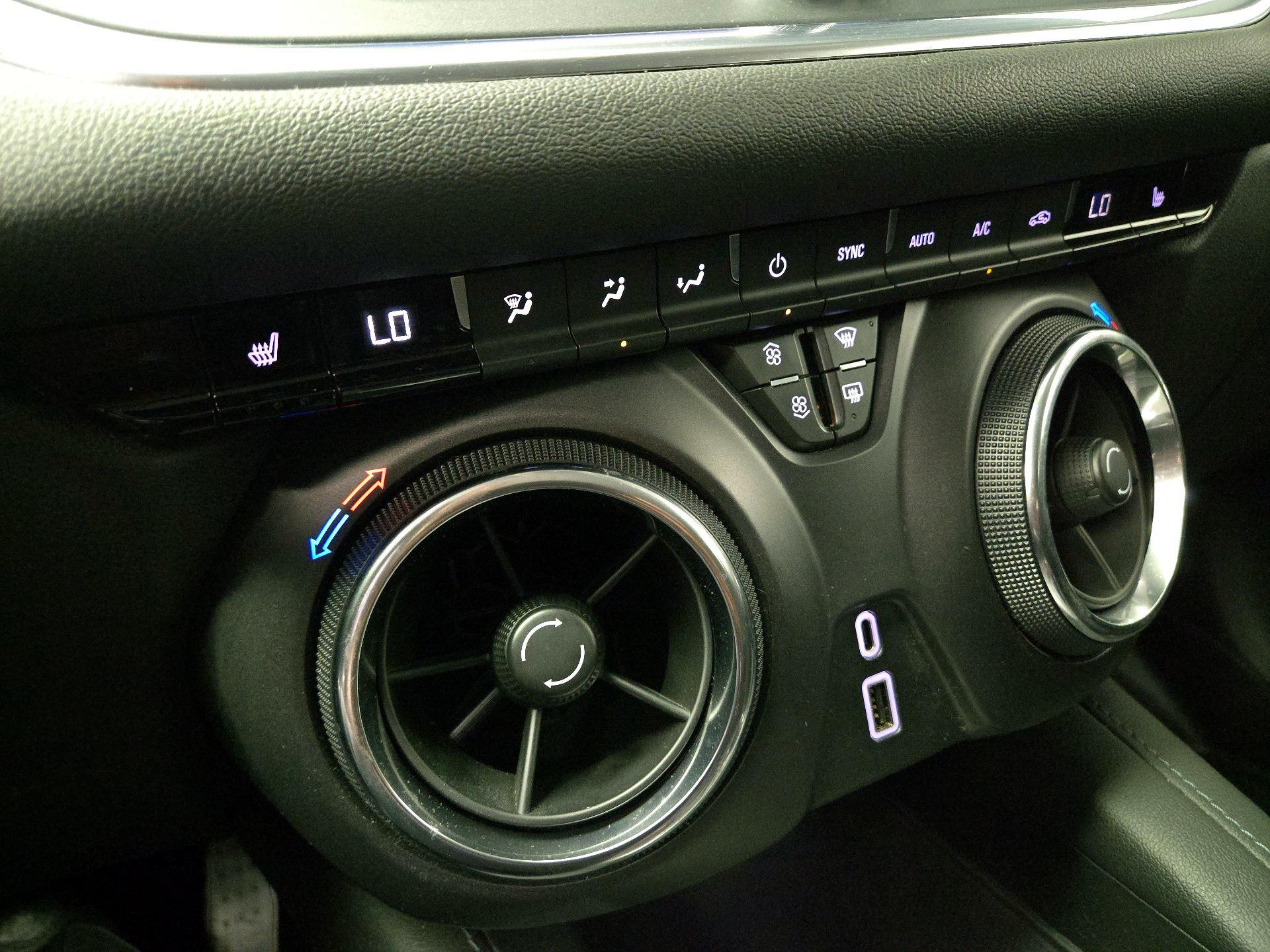 Thumbnail: 2019 Chevrolet Blazer - 16