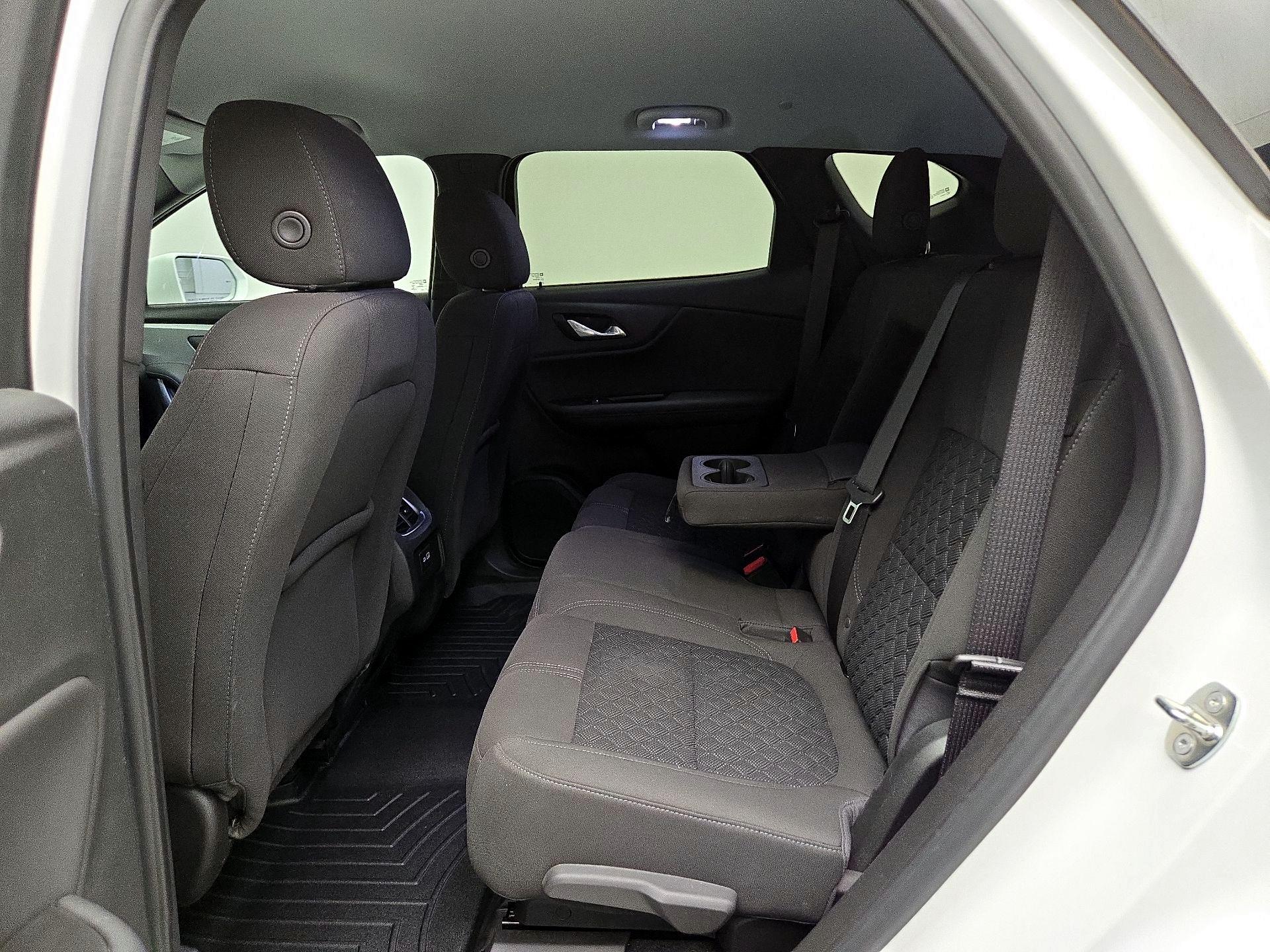 Thumbnail: 2019 Chevrolet Blazer - 19