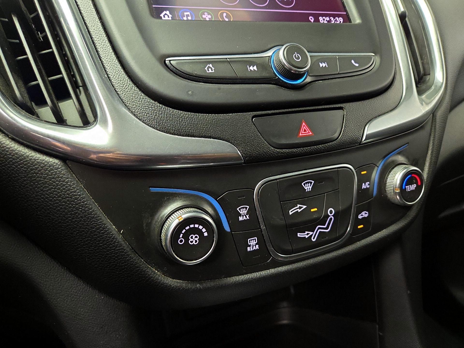 Thumbnail: 2020 Chevrolet Equinox - 16