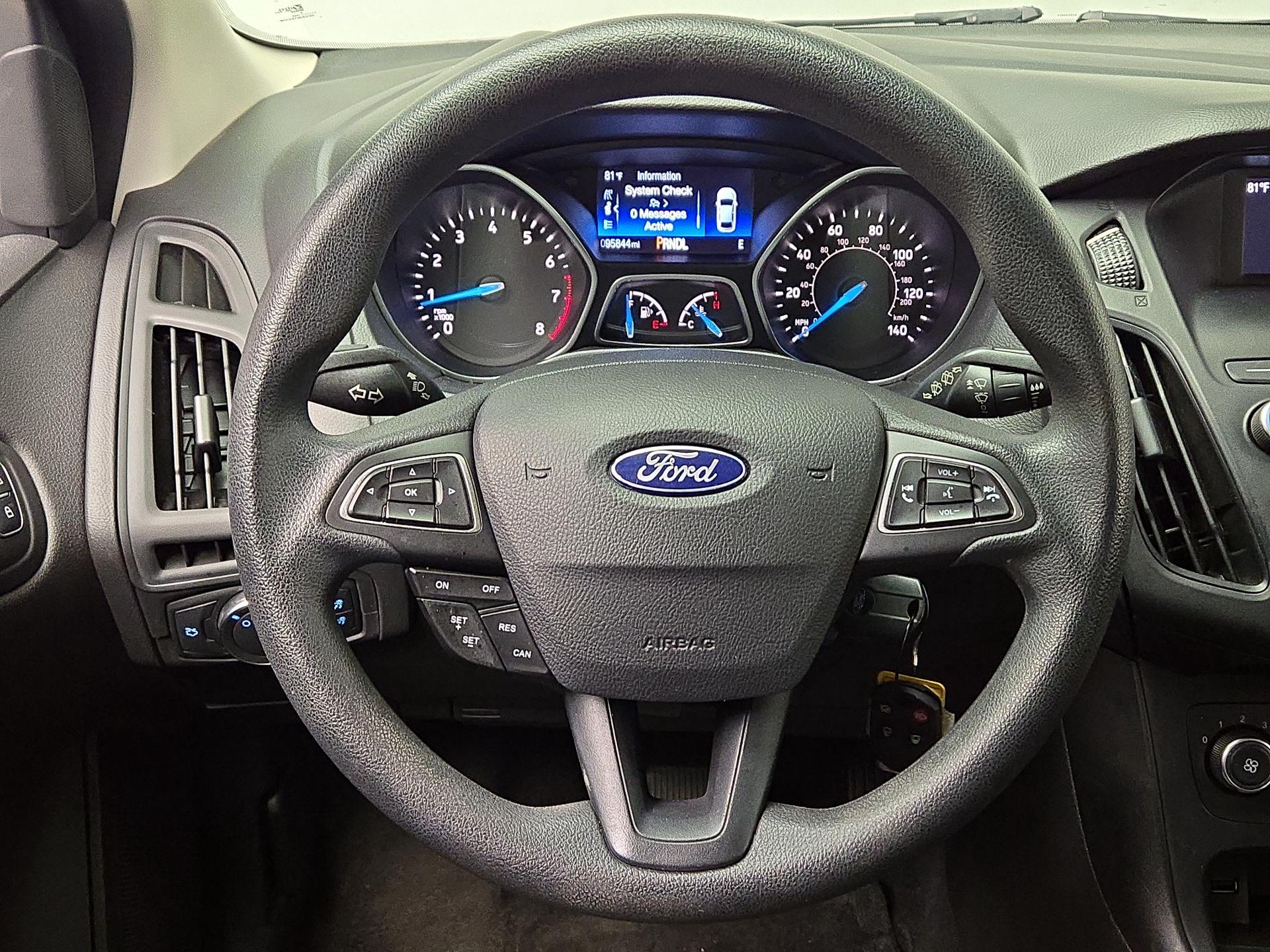 Thumbnail: 2018 Ford Focus - 10