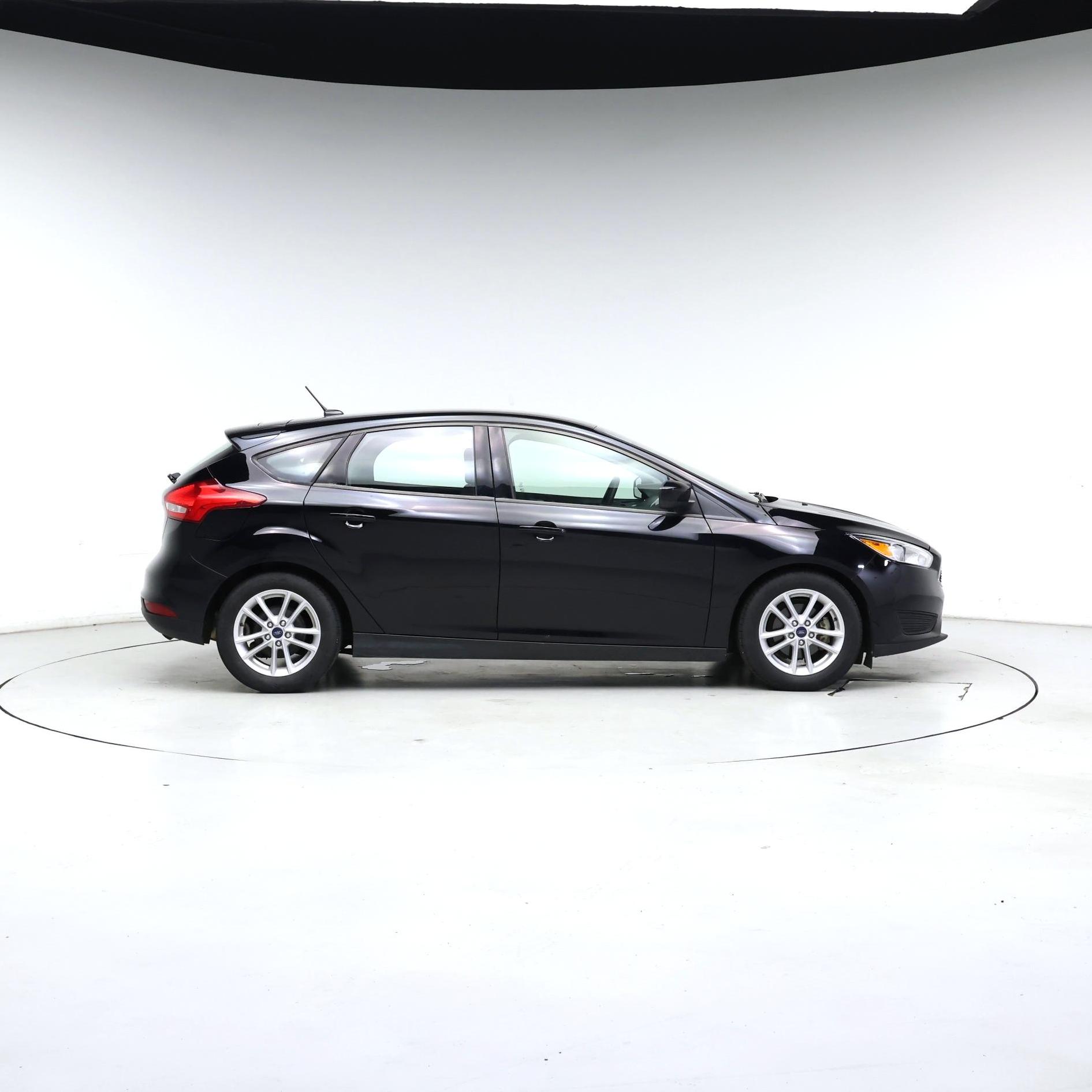 Thumbnail: 2018 Ford Focus - 7