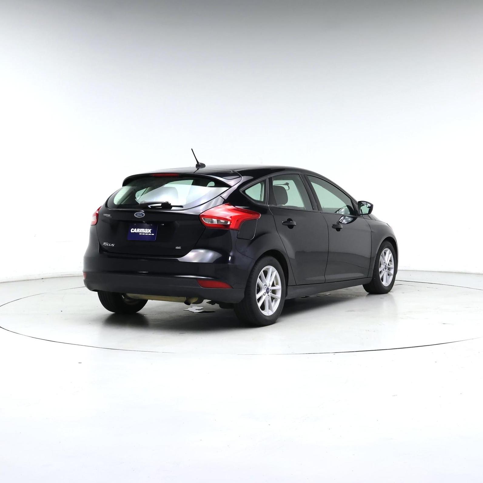 Thumbnail: 2018 Ford Focus - 8