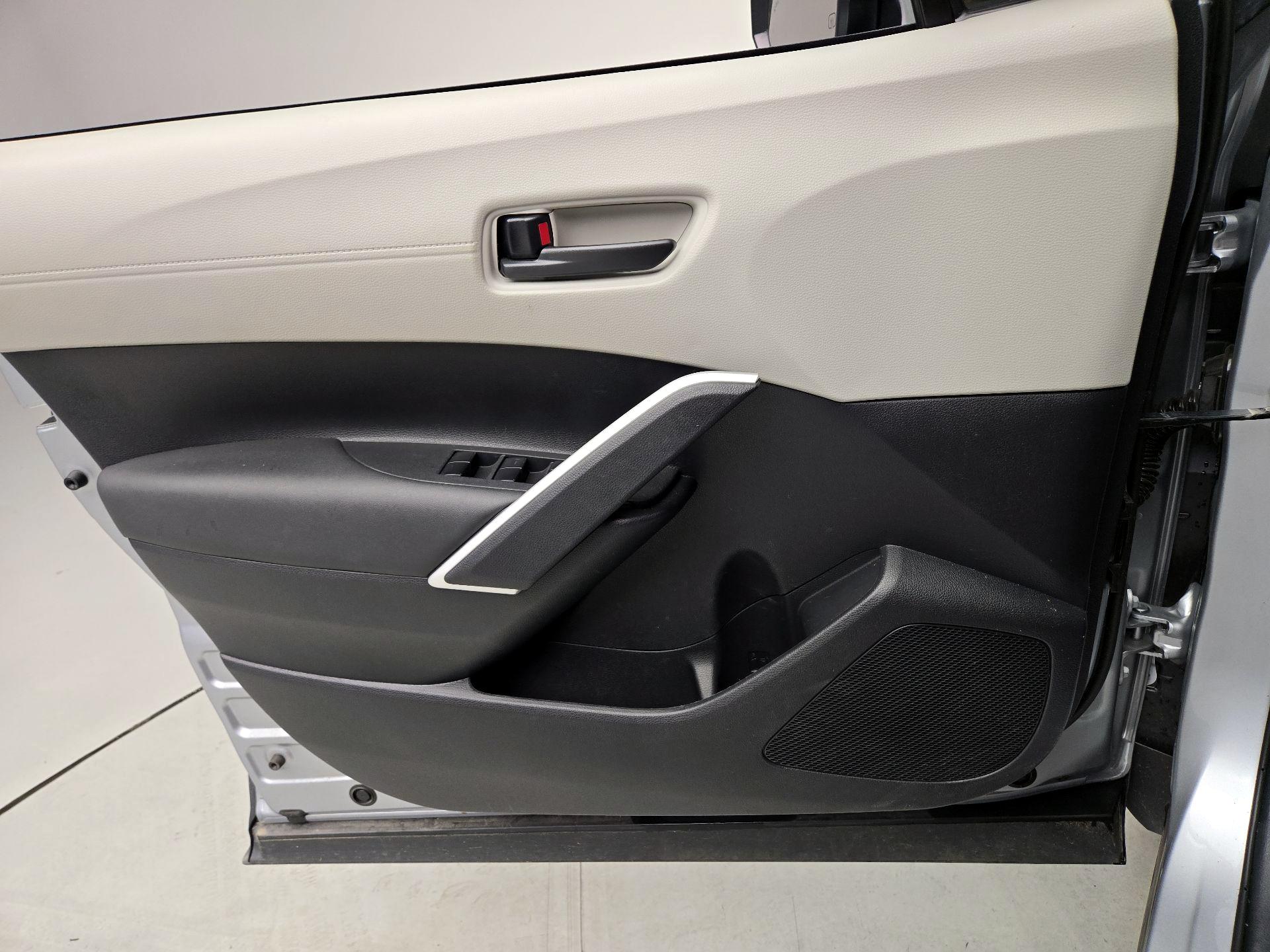 Thumbnail: 2024 Toyota Corolla Cross - 12