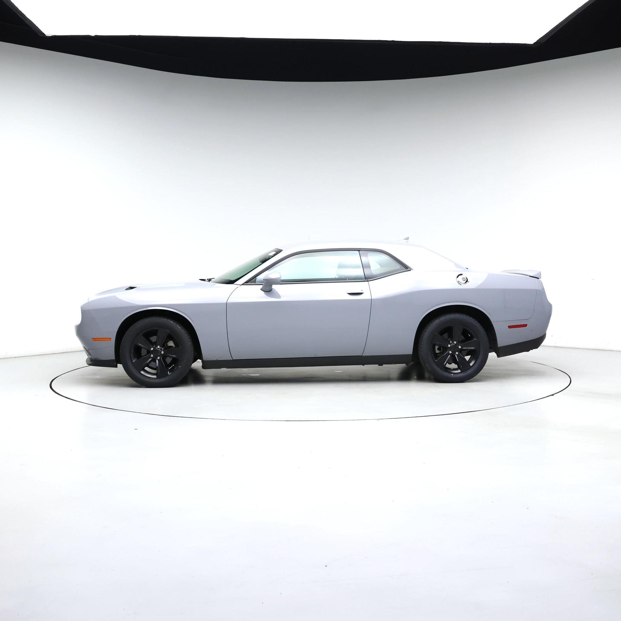 Thumbnail: 2022 Dodge Challenger - 3
