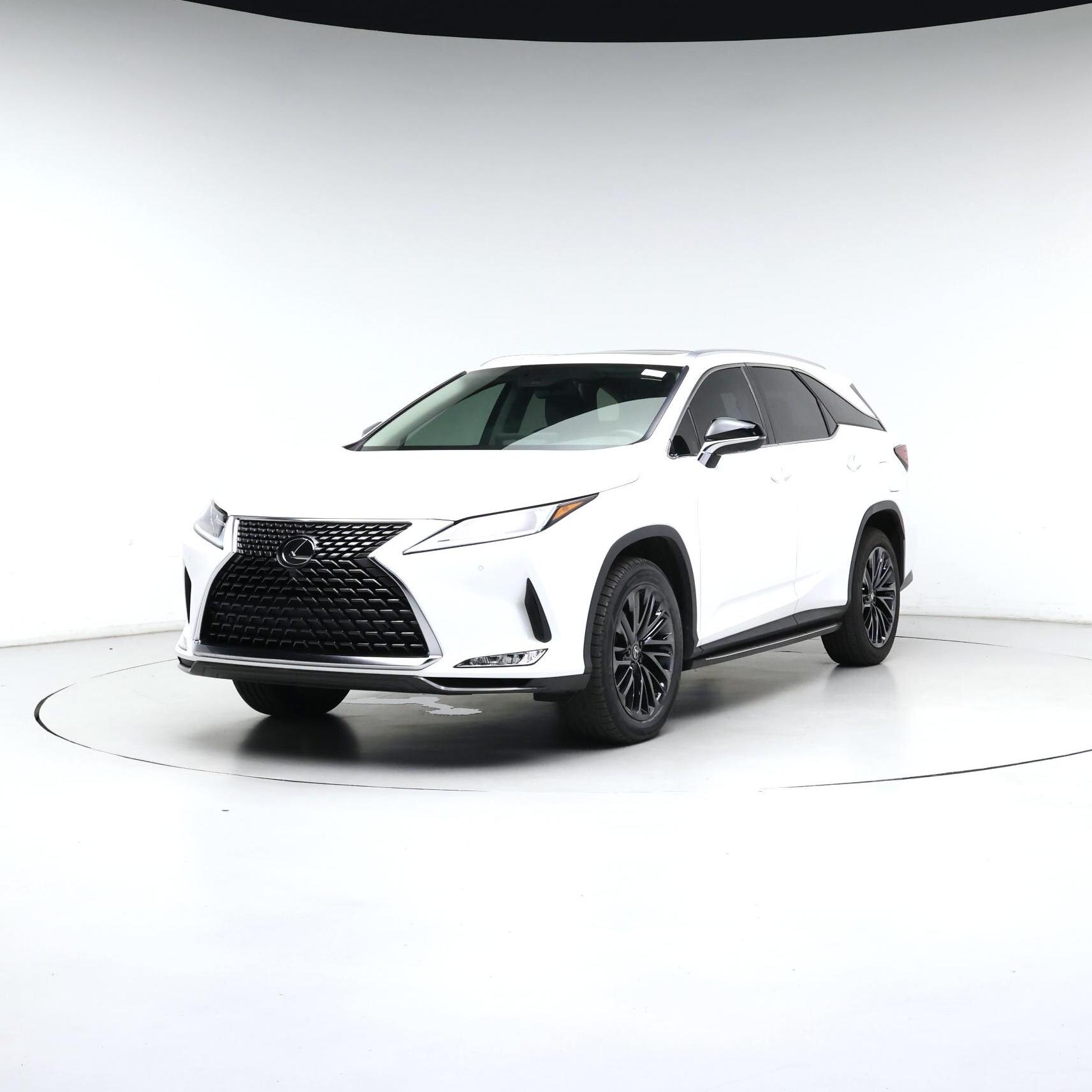Thumbnail: 2022 Lexus RX - 4