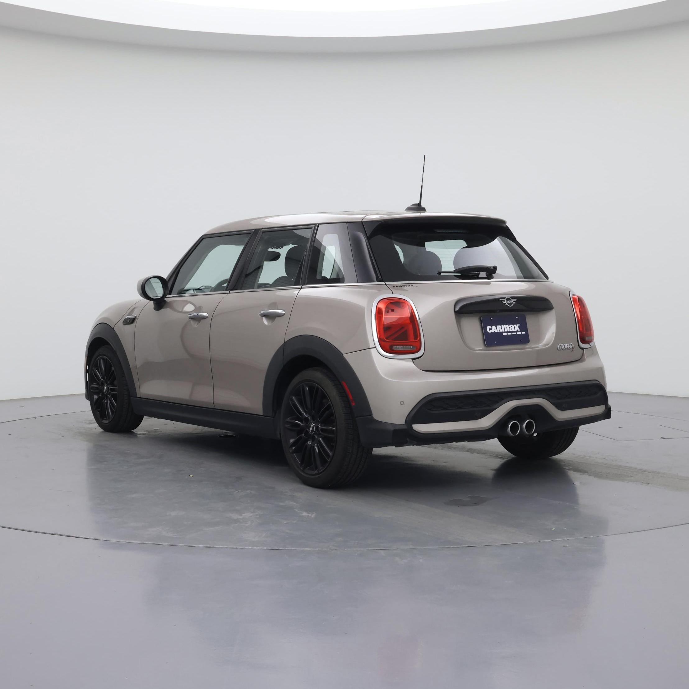 Thumbnail: 2024 MINI Cooper Hardtop - 2