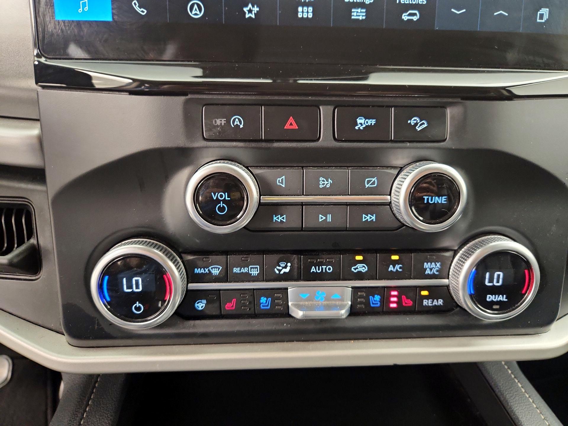 Thumbnail: 2024 Ford Expedition MAX - 17