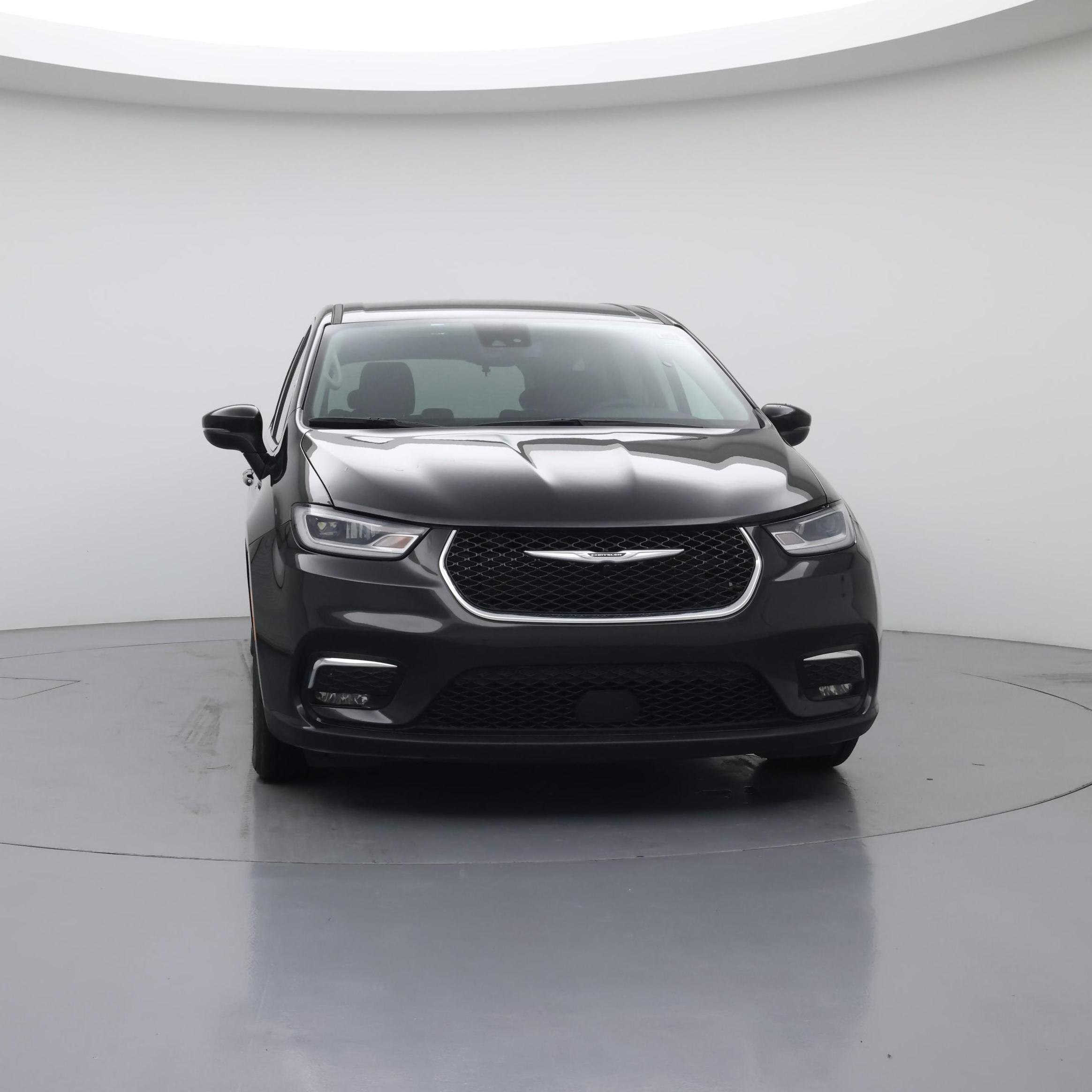 Thumbnail: 2023 Chrysler Pacifica - 5