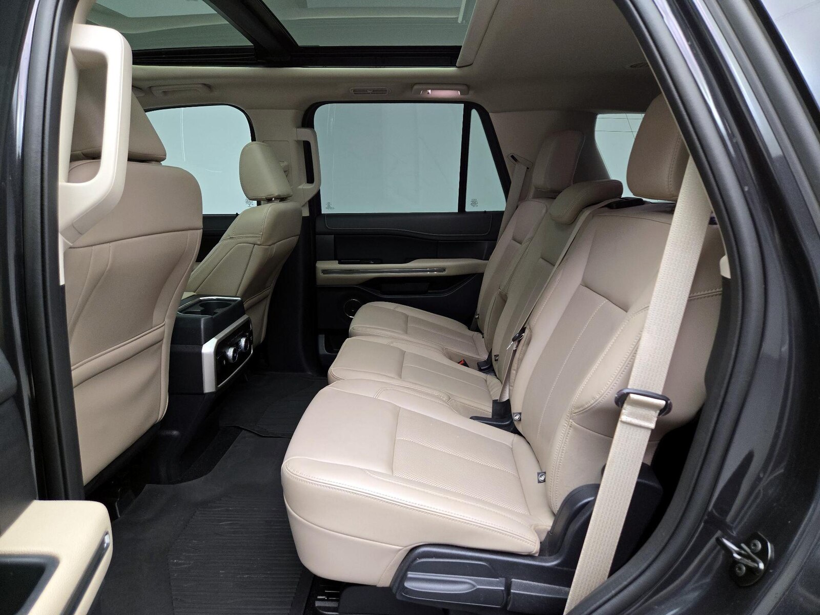 Rear Air Conditioning