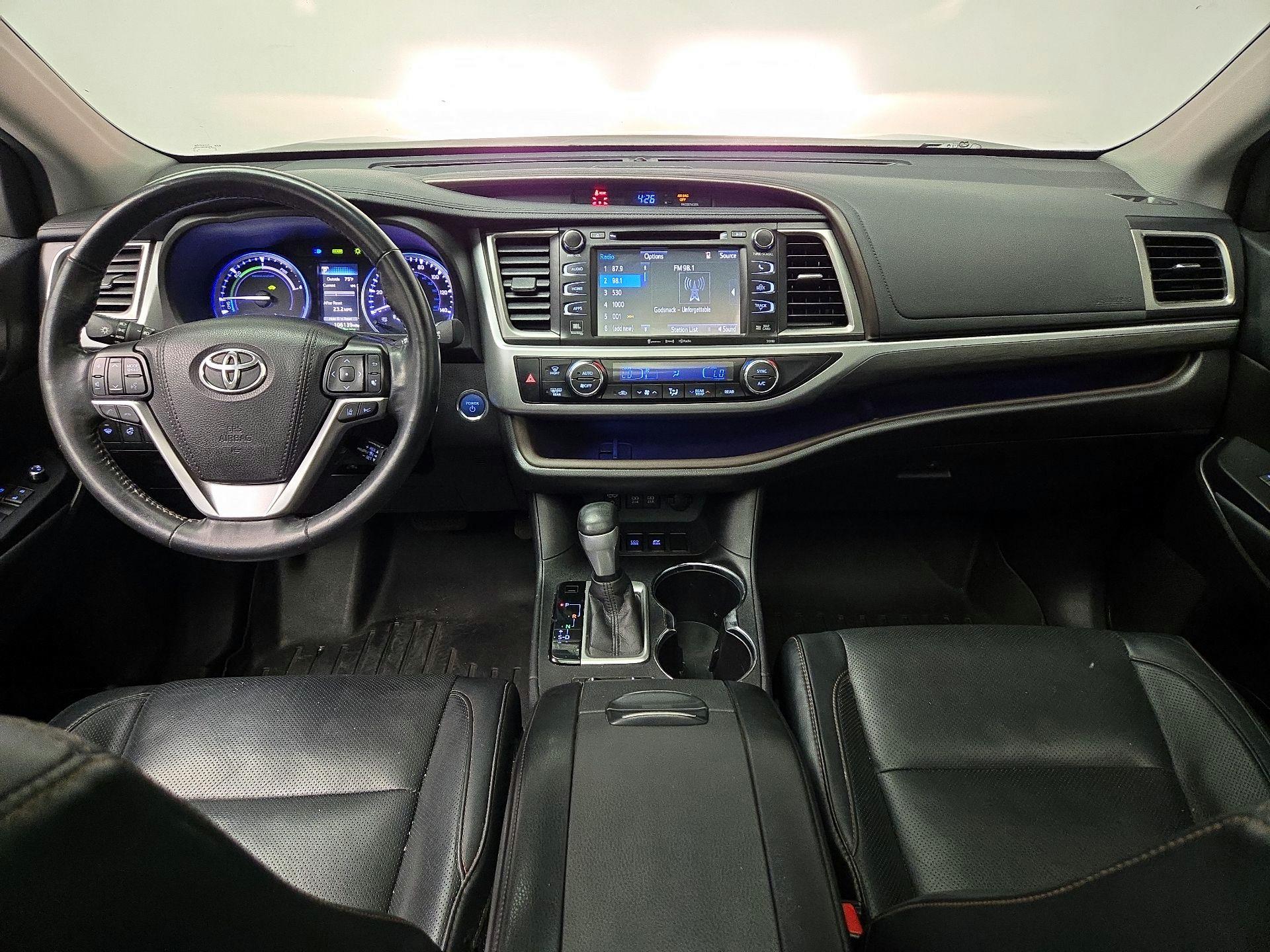 Thumbnail: 2018 Toyota Highlander - 9