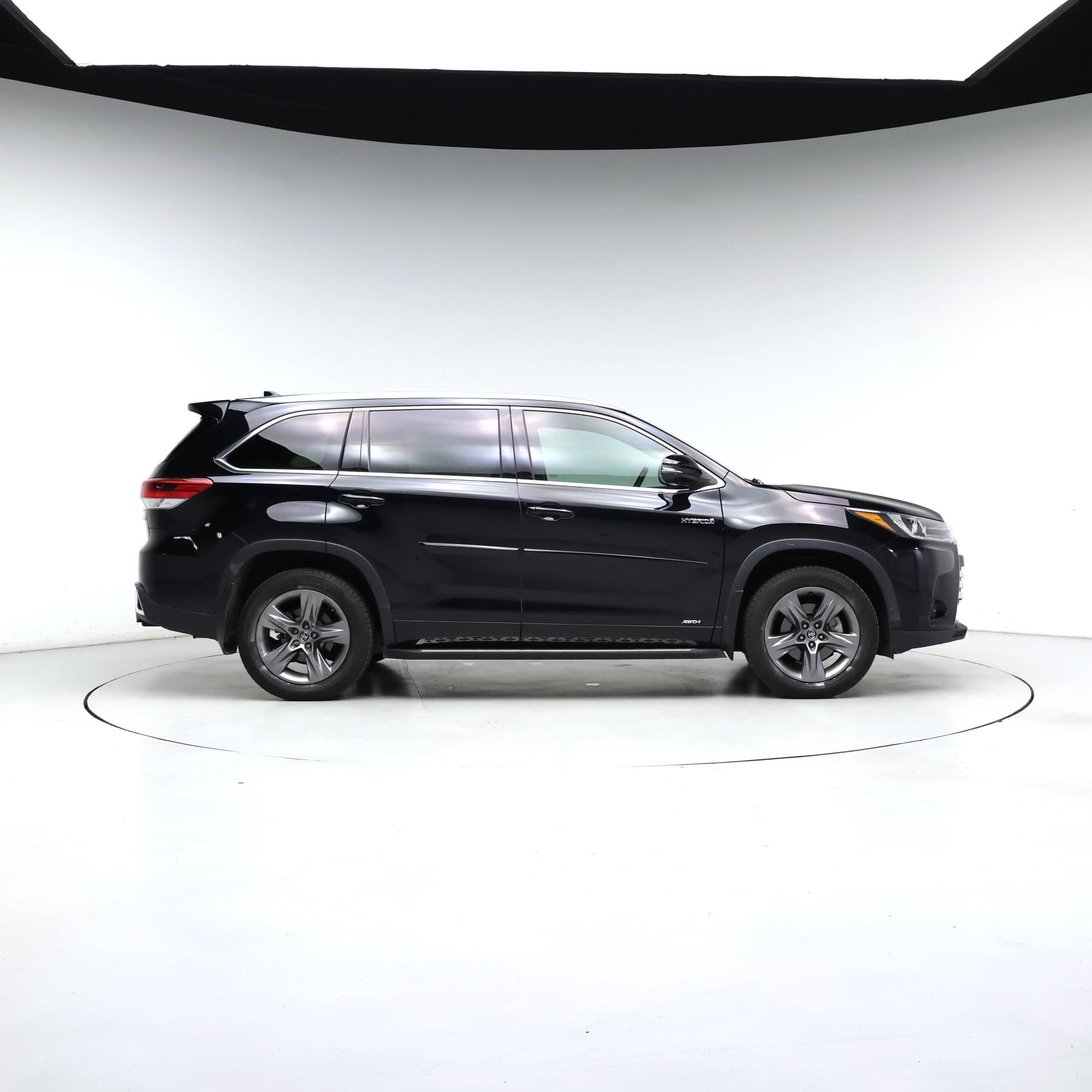 Thumbnail: 2018 Toyota Highlander - 7