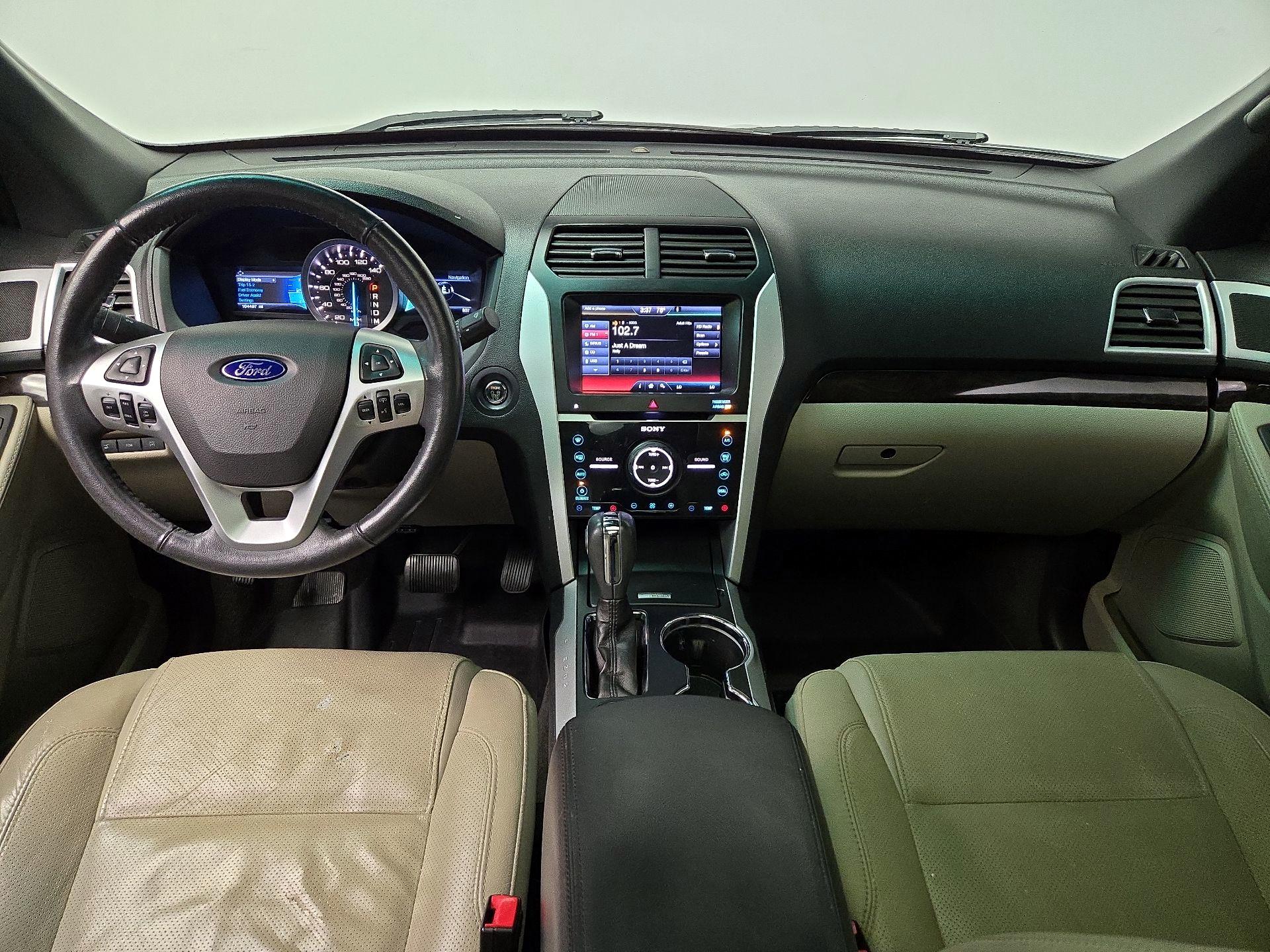 Thumbnail: 2014 Ford Explorer - 9