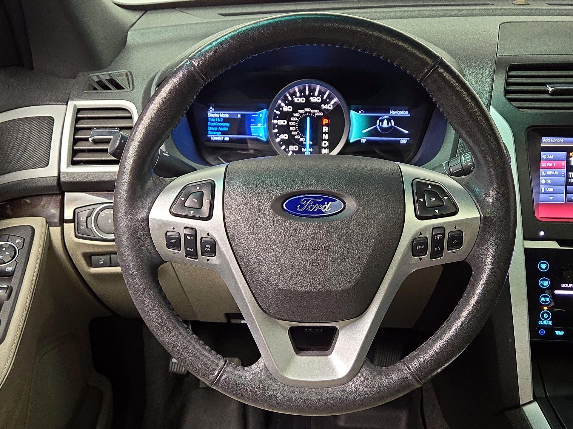 Thumbnail: 2014 Ford Explorer - 10