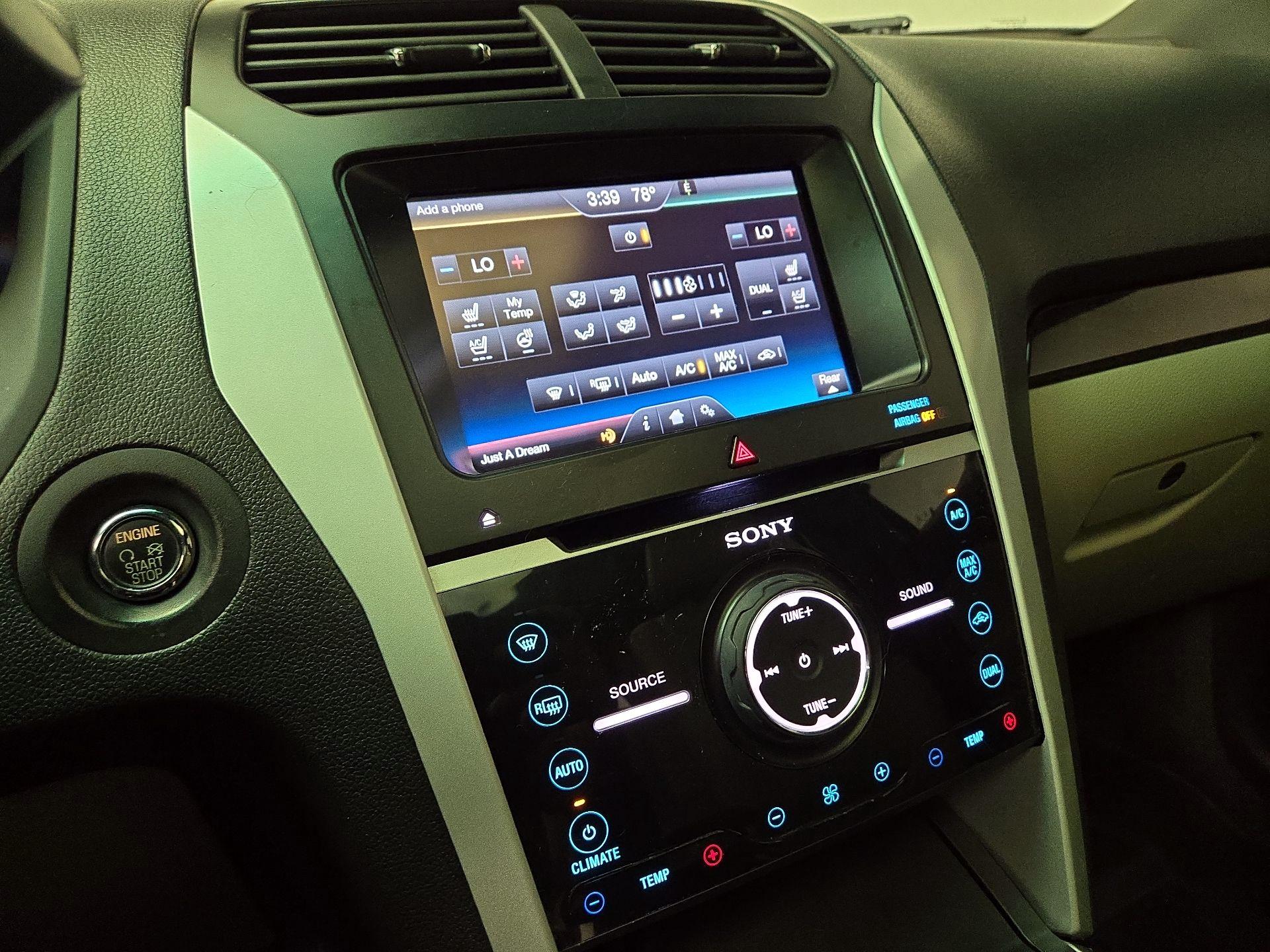 Thumbnail: 2014 Ford Explorer - 17