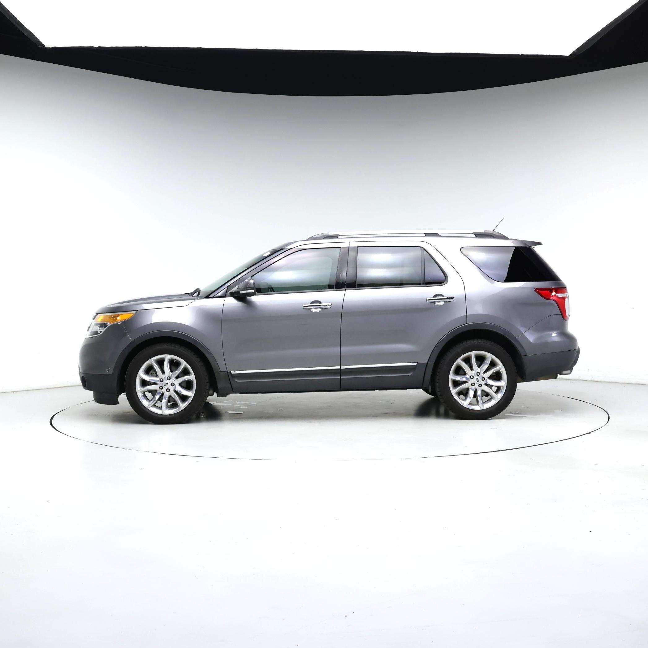 Thumbnail: 2014 Ford Explorer - 3