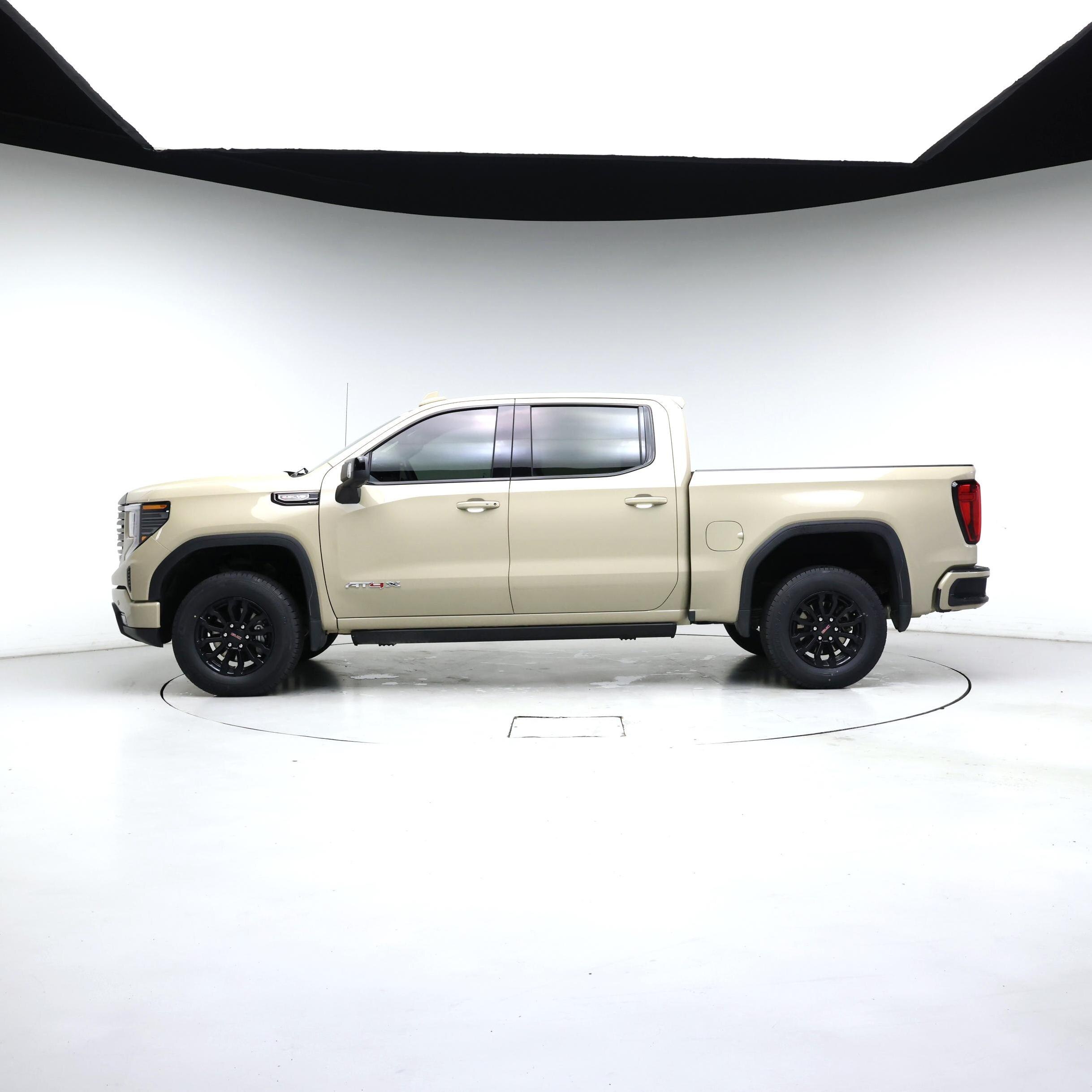 Thumbnail: 2023 GMC Sierra 1500 - 3