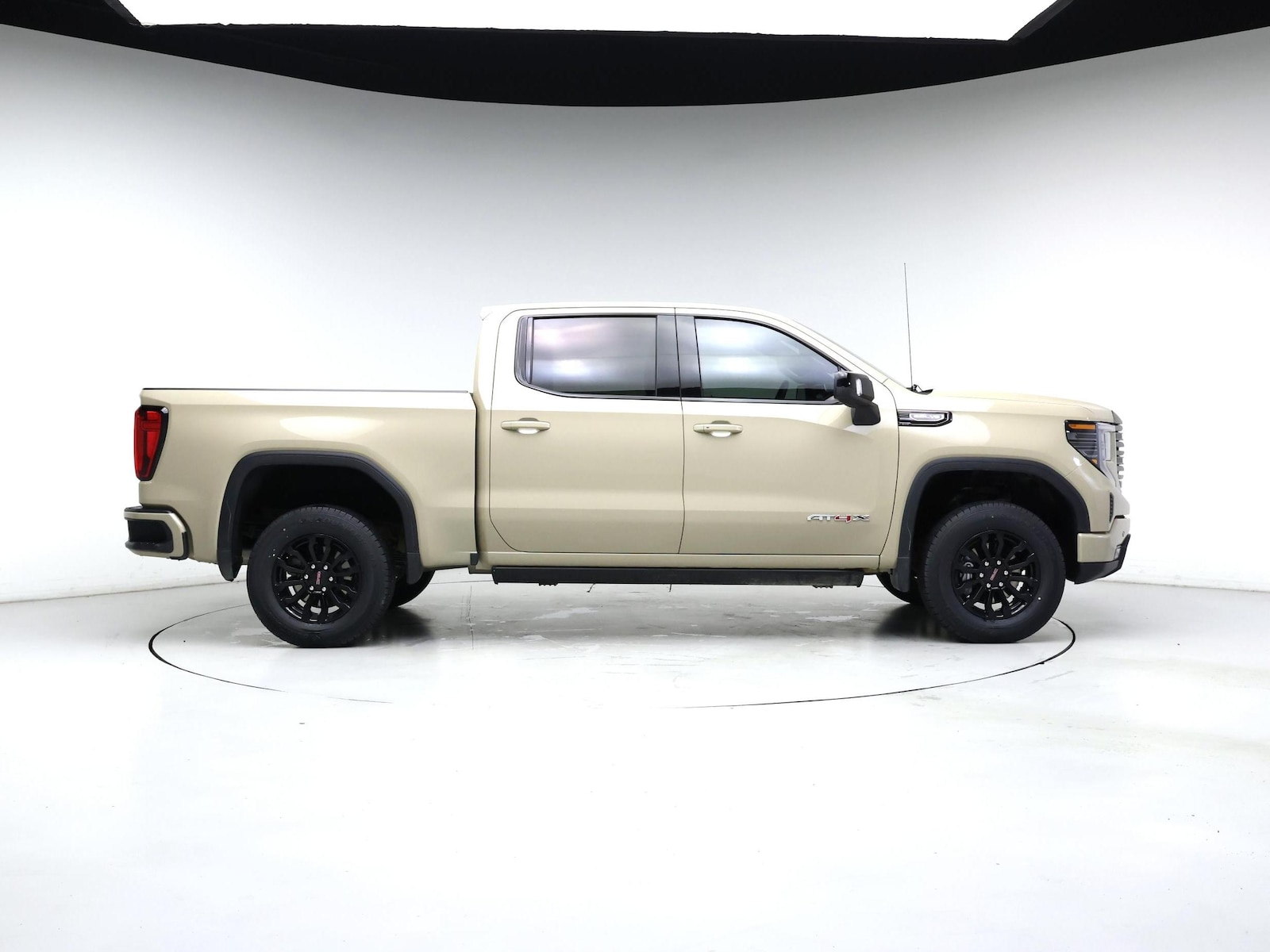 2023 GMC Sierra 1500 AT4X - Photo 8