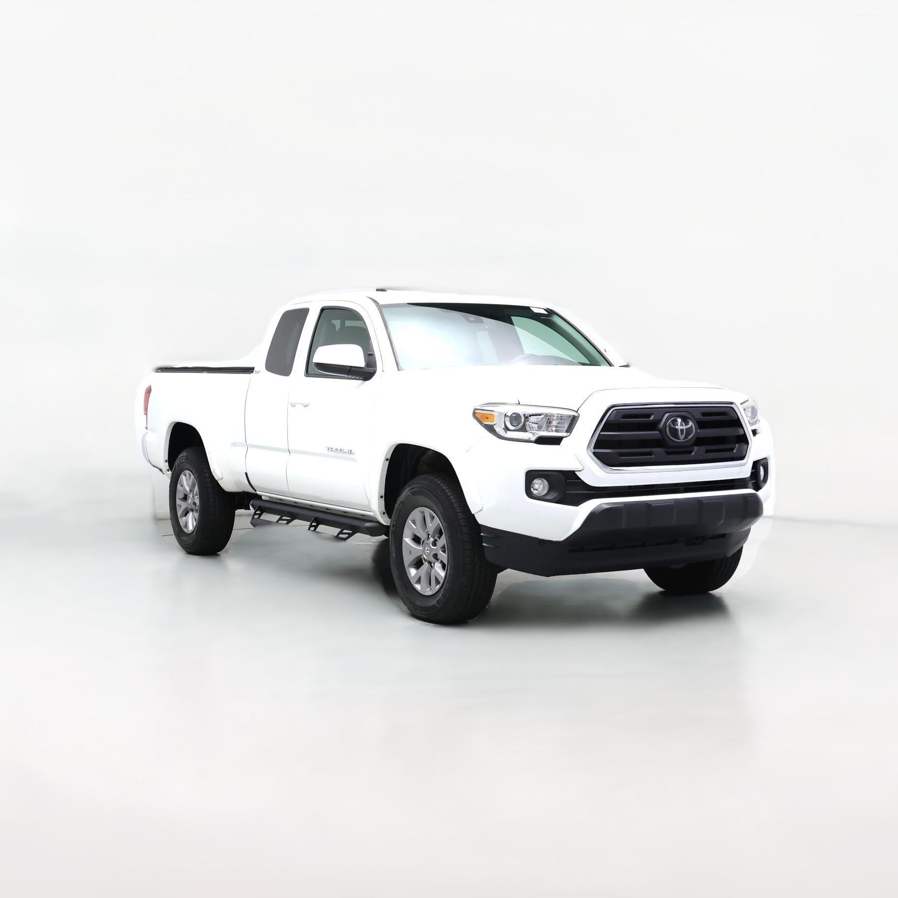 Thumbnail: 2018 Toyota Tacoma - 1