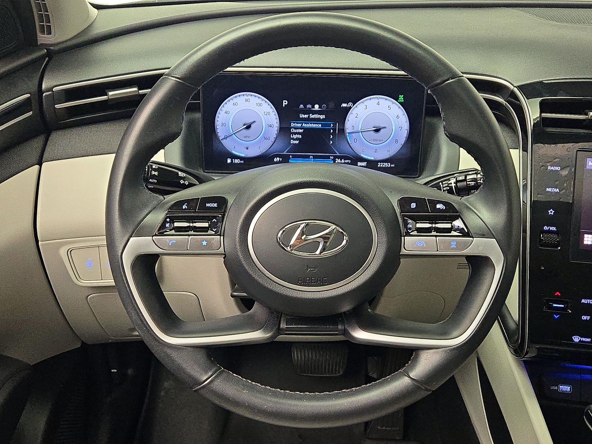Thumbnail: 2023 Hyundai Tucson - 10