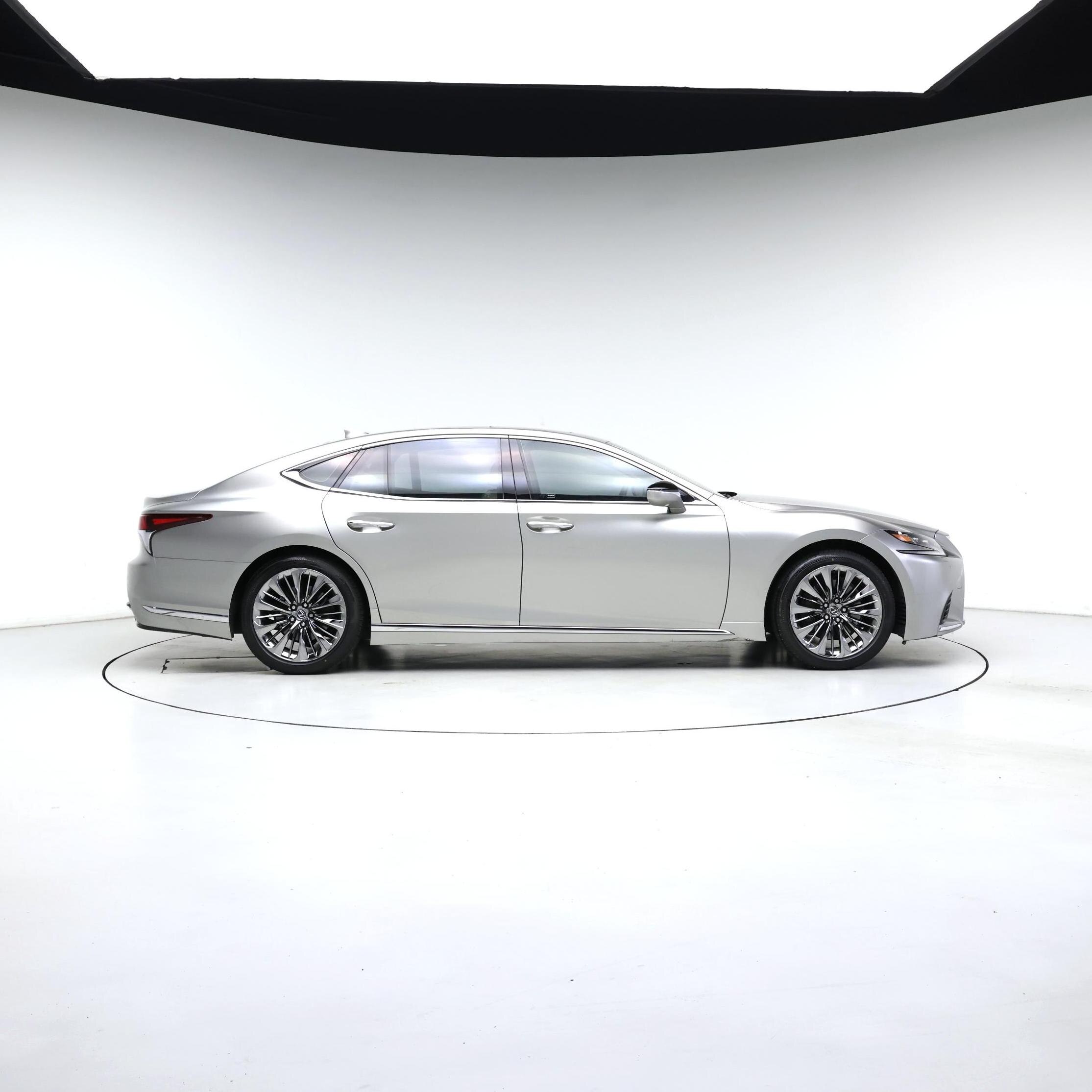 Thumbnail: 2019 Lexus LS - 7