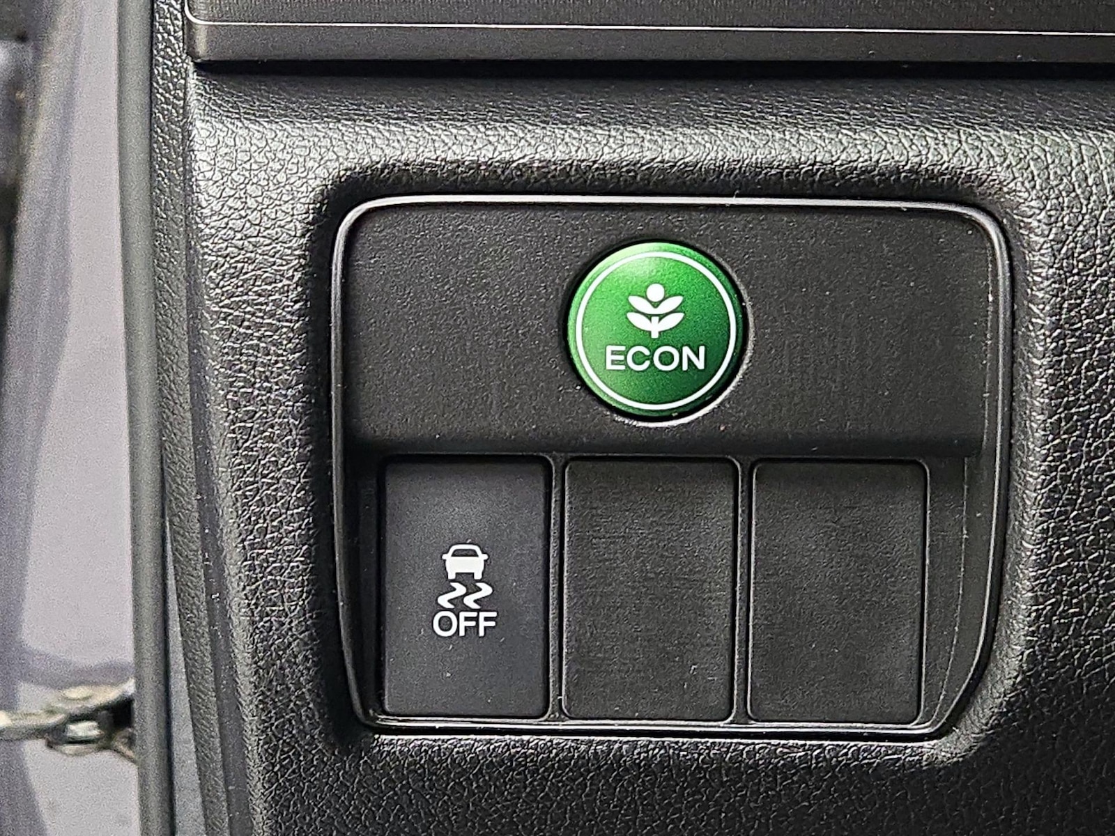 2015 Honda Accord LX - Photo 14