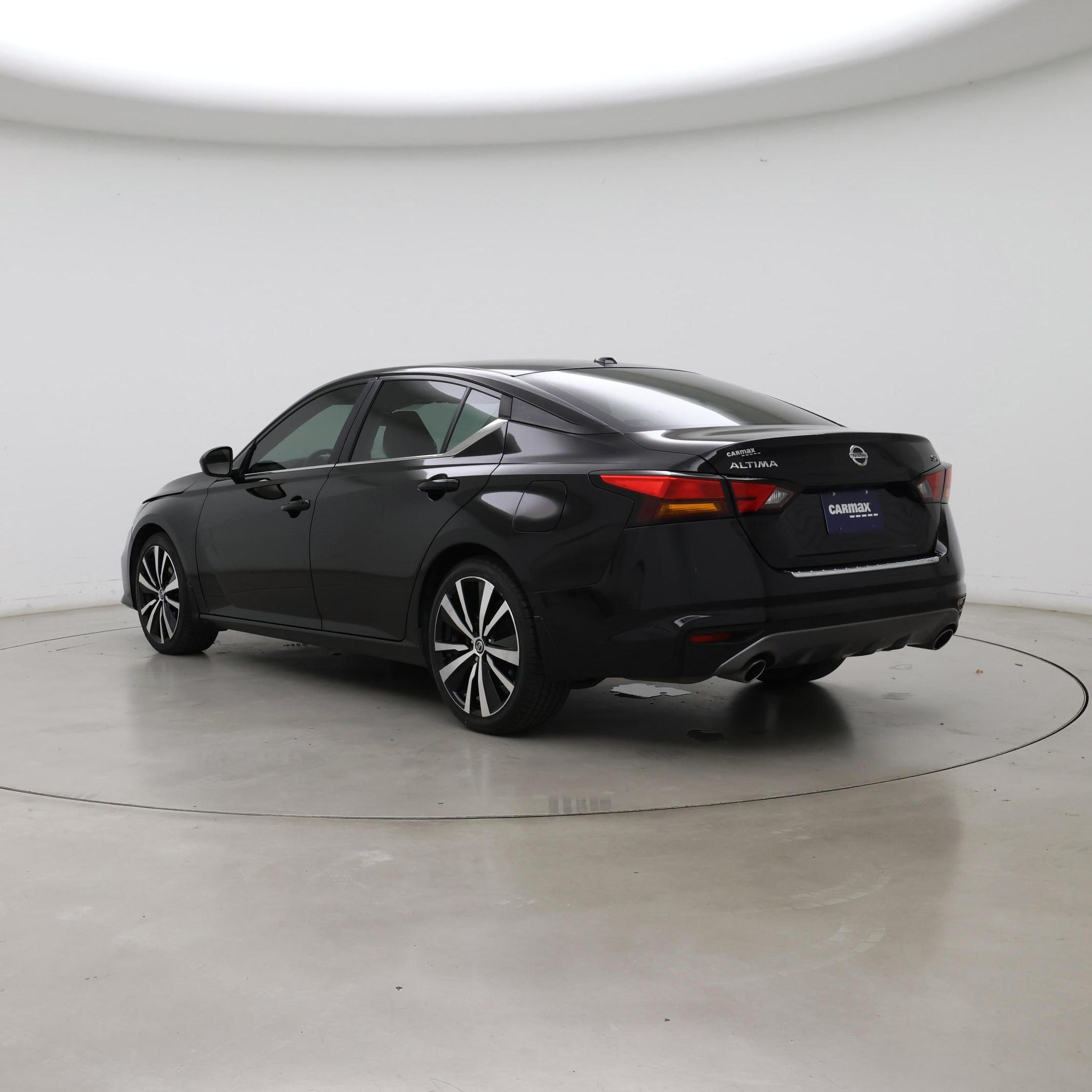 Thumbnail: 2022 Nissan Altima - 2