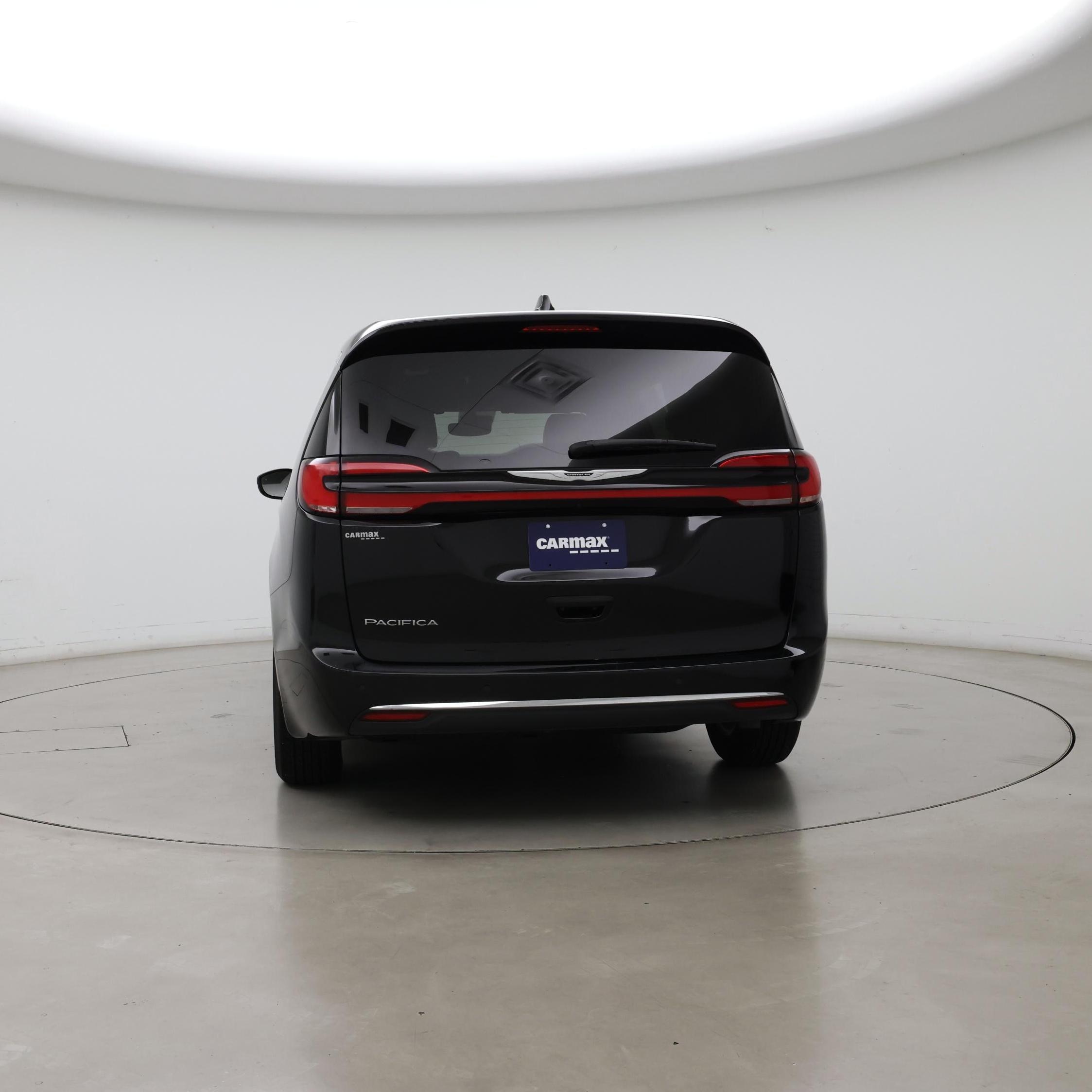 Thumbnail: 2025 Chrysler Pacifica - 6