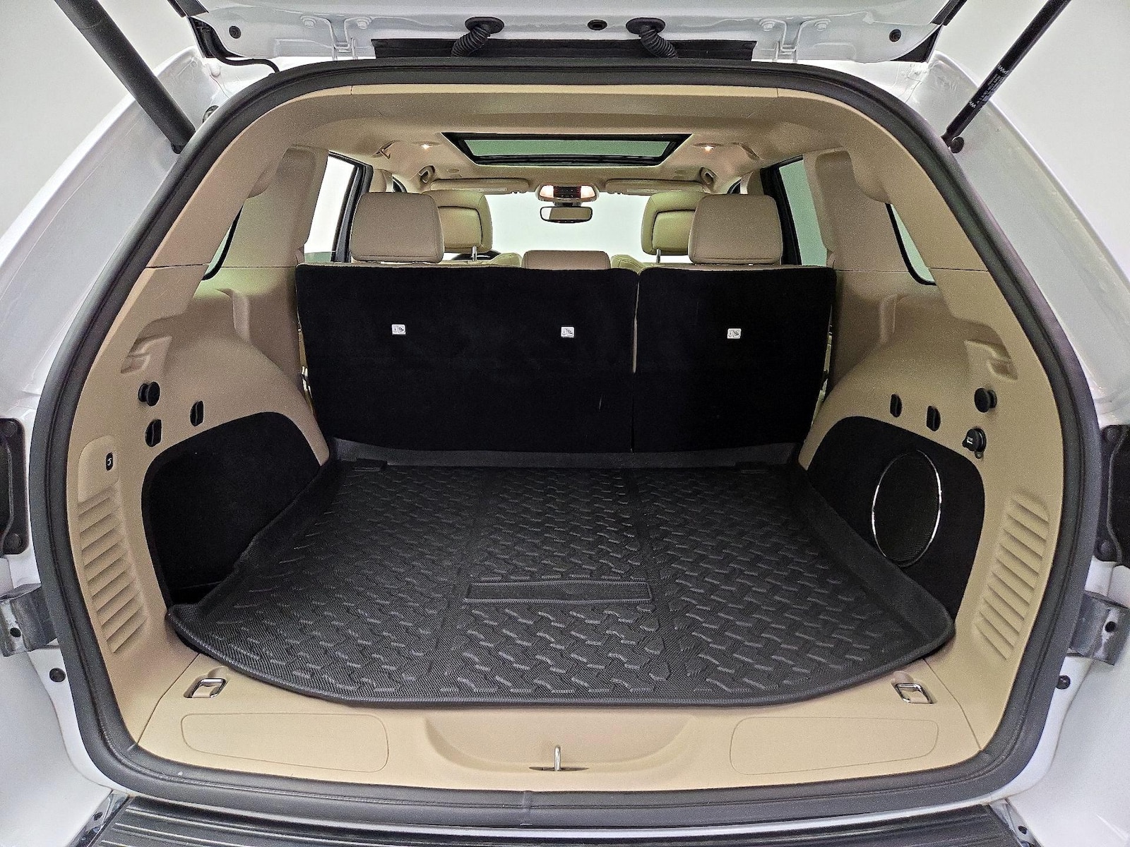 2020 Jeep Grand Cherokee Limited - Photo 23
